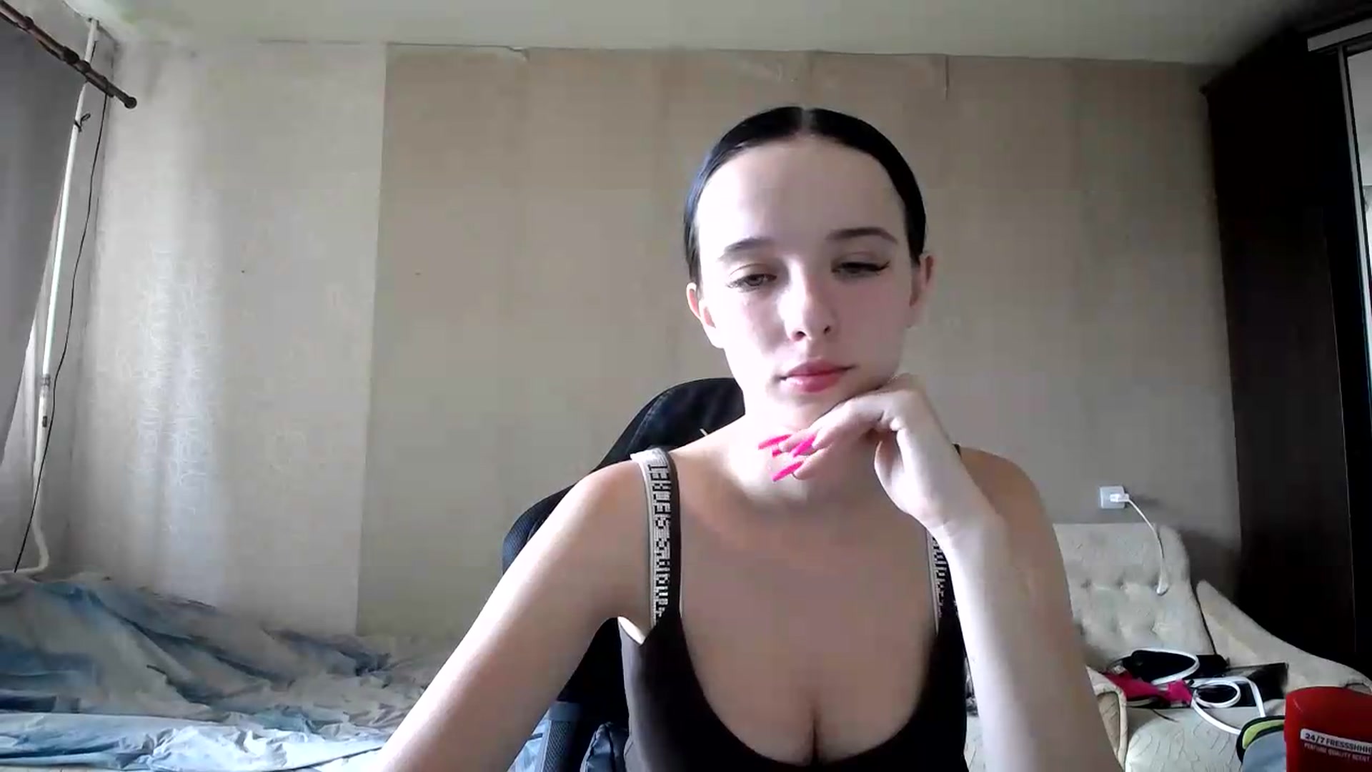 Gallery image thumbnail from CloverLake's myfreecams stream on, 07/22/2026, 06:32 image 6 of 20