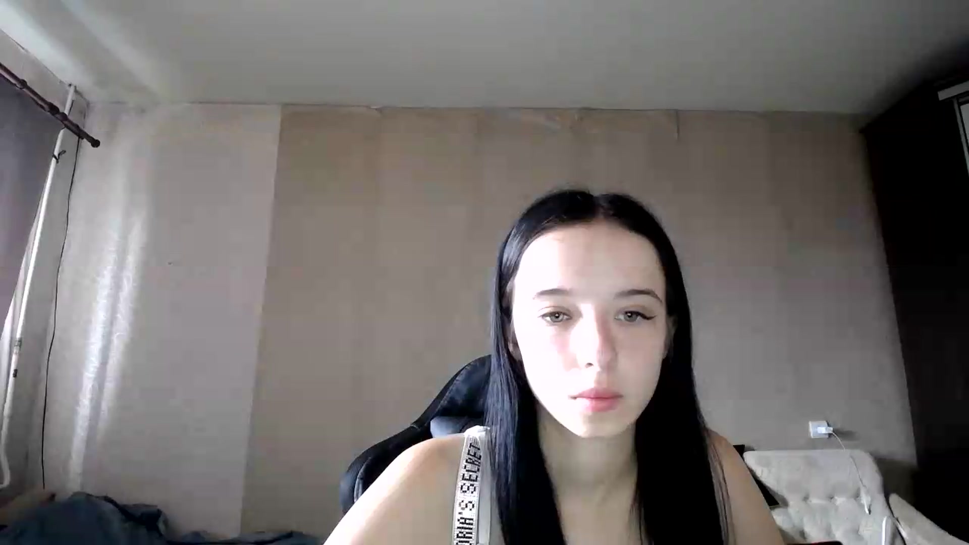 Gallery image thumbnail from CloverLake's myfreecams stream on, 07/28/2026, 07:40 image 17 of 20