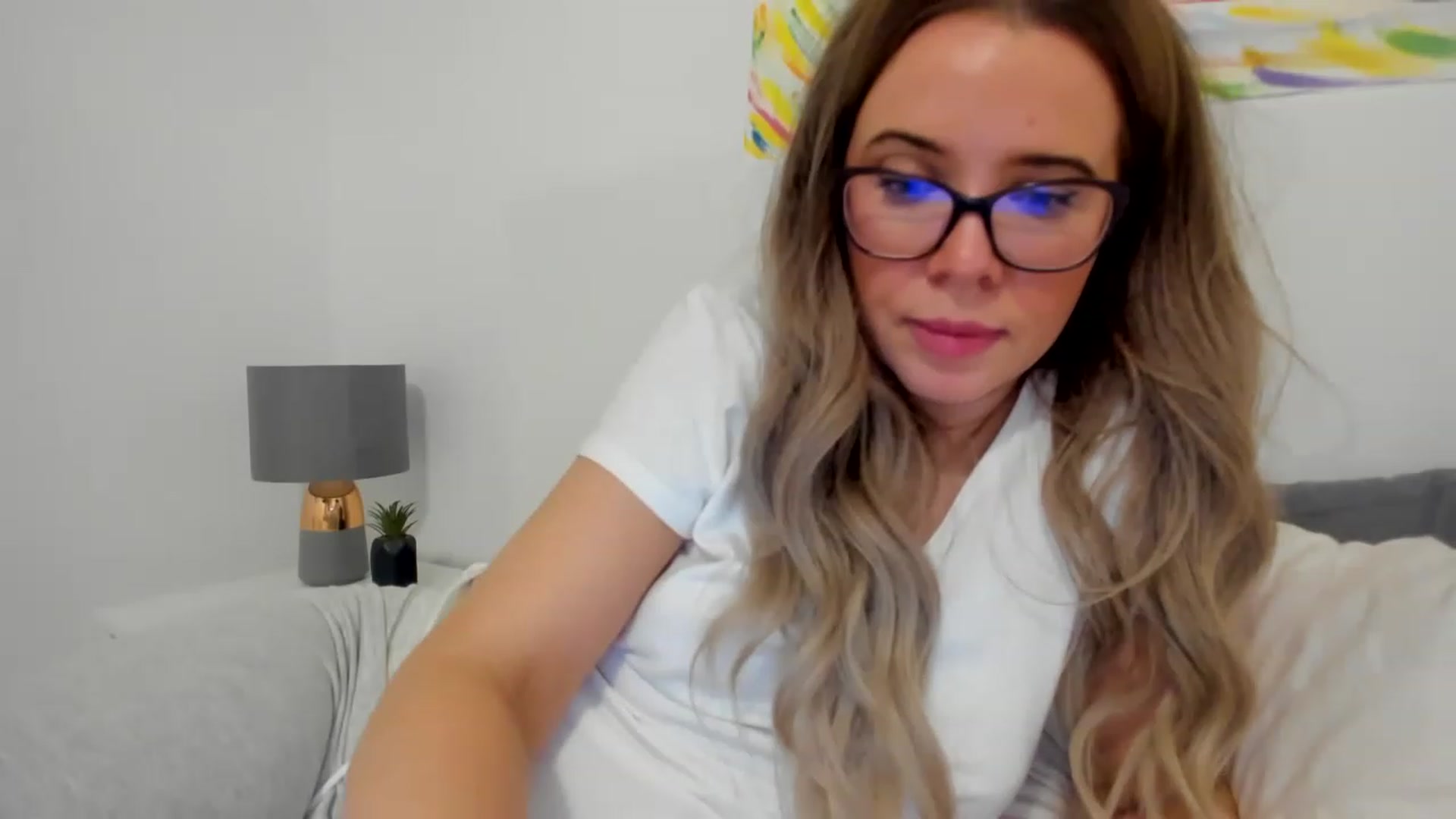 Gallery image thumbnail from CloverWinfred's myfreecams stream on, 11/27/2022, 02:12 image 12 of 20