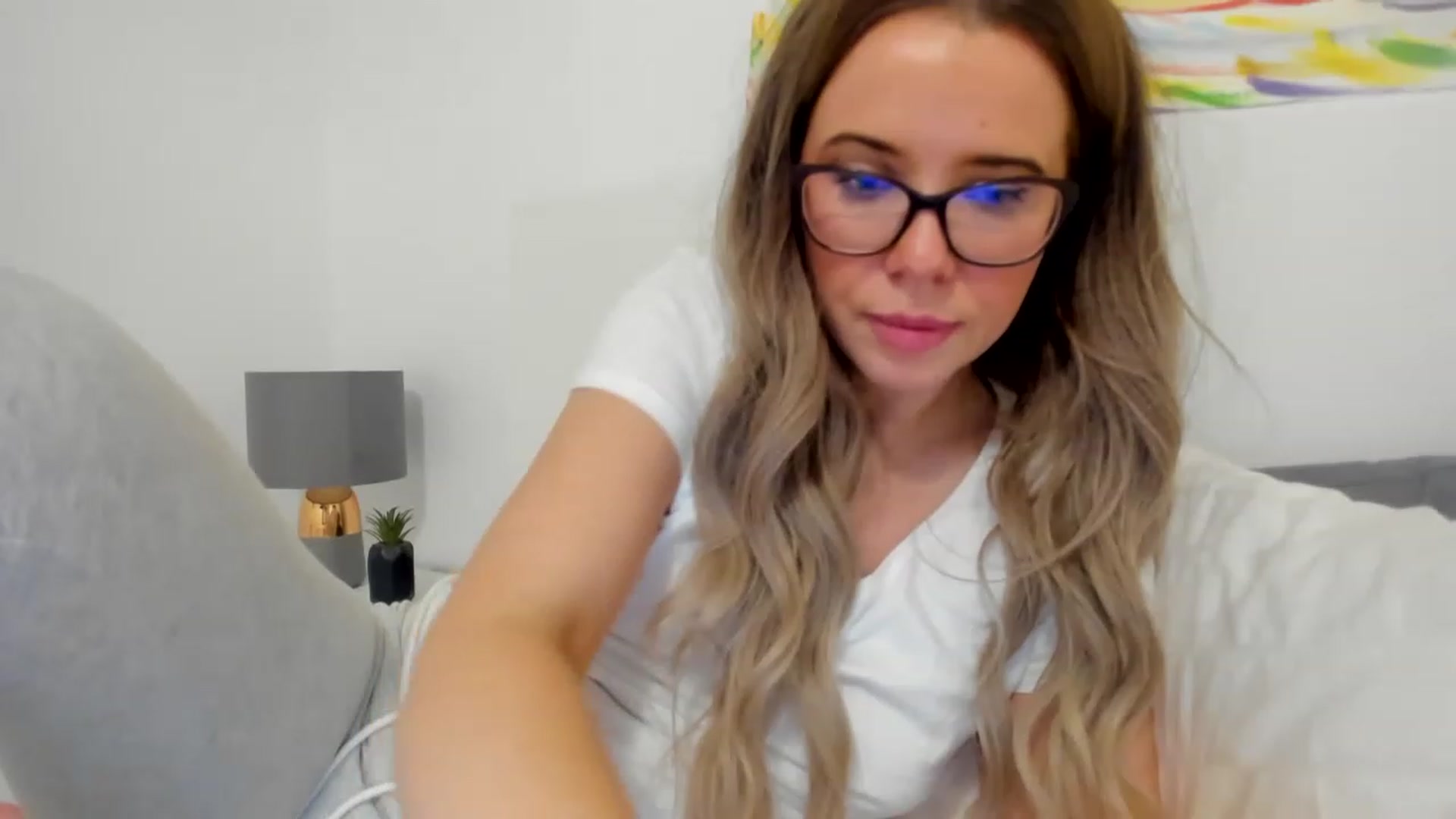 Gallery image thumbnail from CloverWinfred's myfreecams stream on, 11/27/2022, 02:12 image 10 of 20