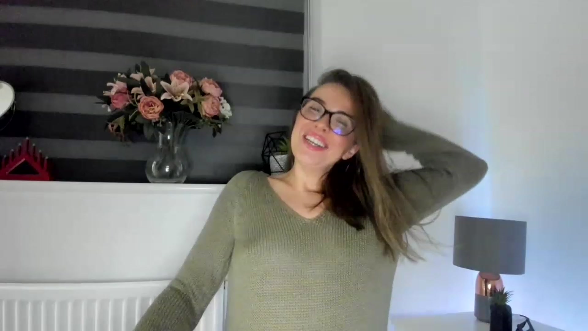 Gallery image thumbnail from CloverWinfred's myfreecams stream on, 01/26/2023, 24:38 image 10 of 20