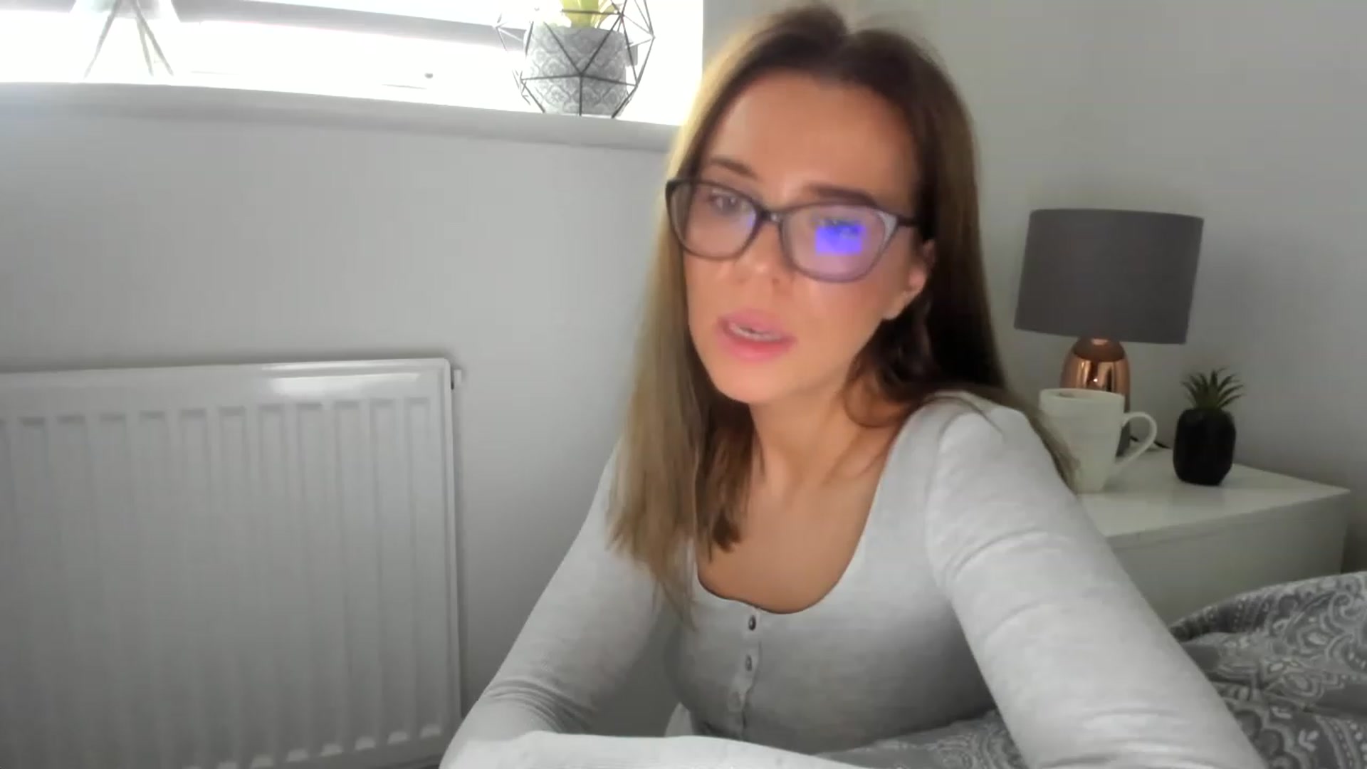 Gallery image thumbnail from CloverWinfred's myfreecams stream on, 01/29/2023, 15:49 image 8 of 20