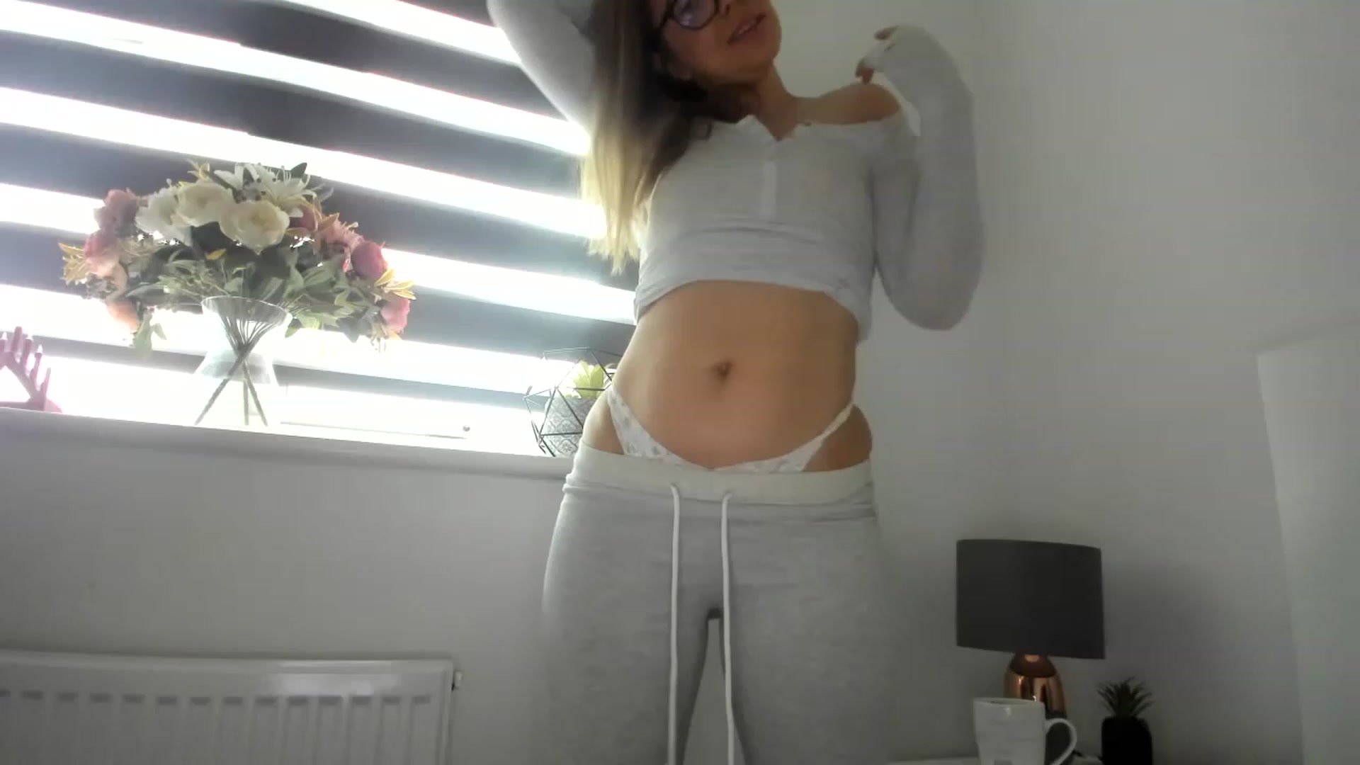 Gallery image thumbnail from CloverWinfred's myfreecams stream on, 01/29/2023, 15:49 image 16 of 20