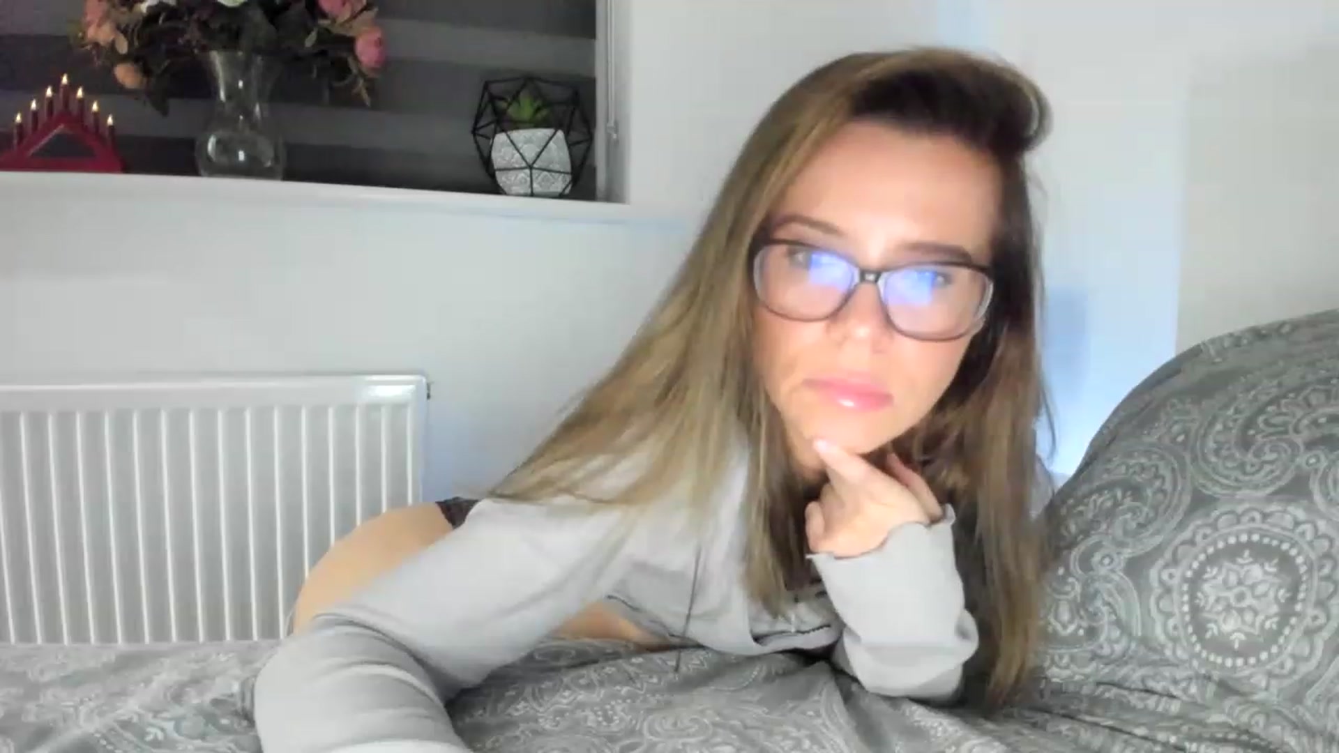 Gallery image thumbnail from CloverWinfred's myfreecams stream on, 01/30/2023, 01:58 image 19 of 20