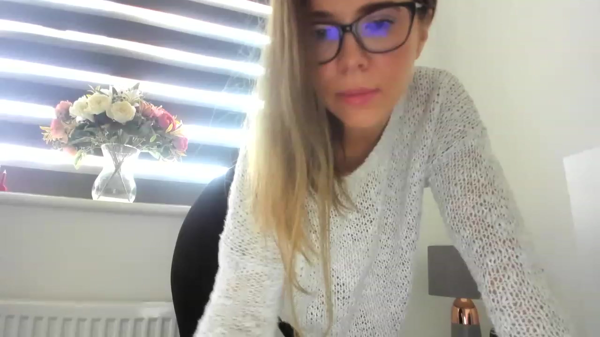 Gallery image thumbnail from CloverWinfred's myfreecams stream on, 01/31/2023, 14:32 image 16 of 20