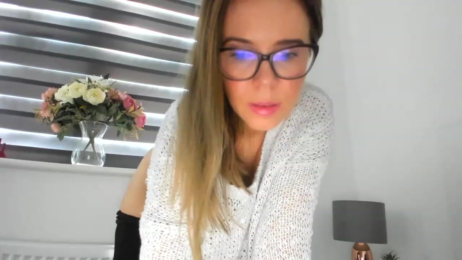 Gallery image thumbnail from CloverWinfred's myfreecams stream on, 01/31/2023, 14:32 image 5 of 20