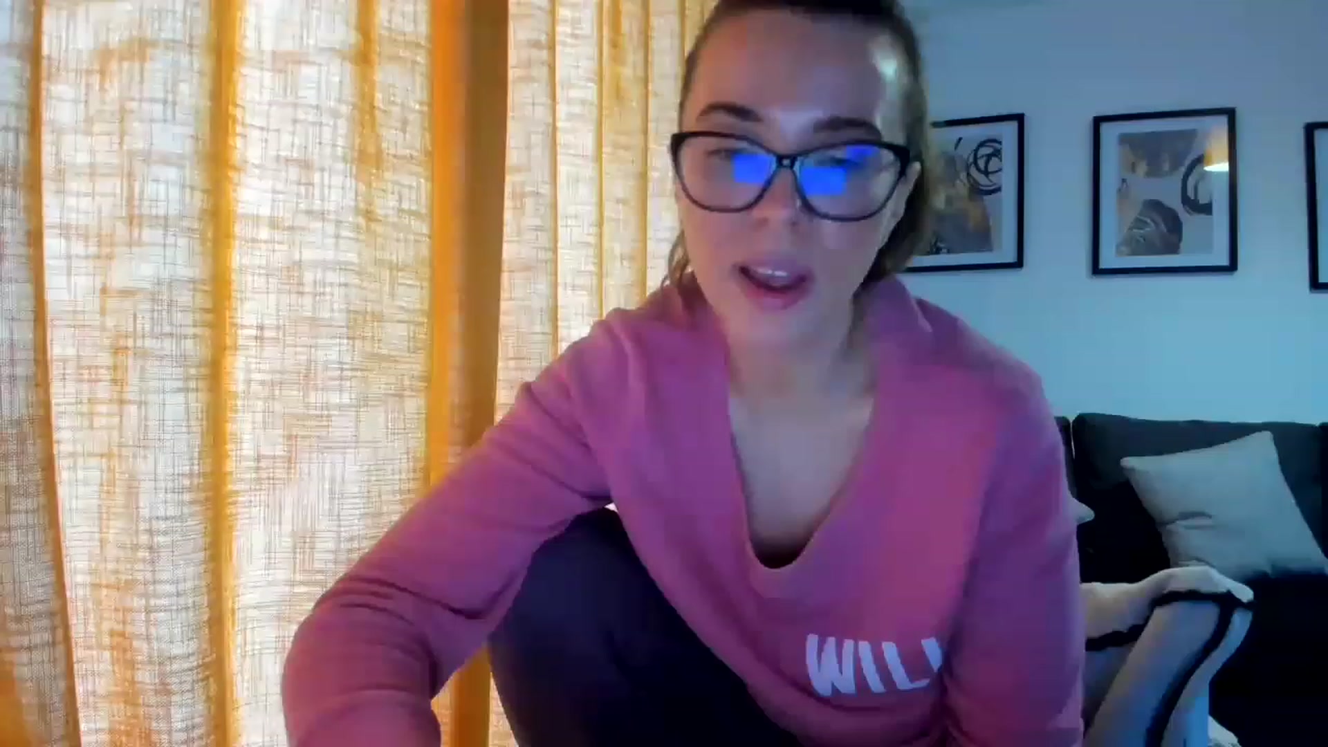Gallery image thumbnail from CloverWinfred's myfreecams stream on, 02/18/2023, 14:29 image 19 of 20
