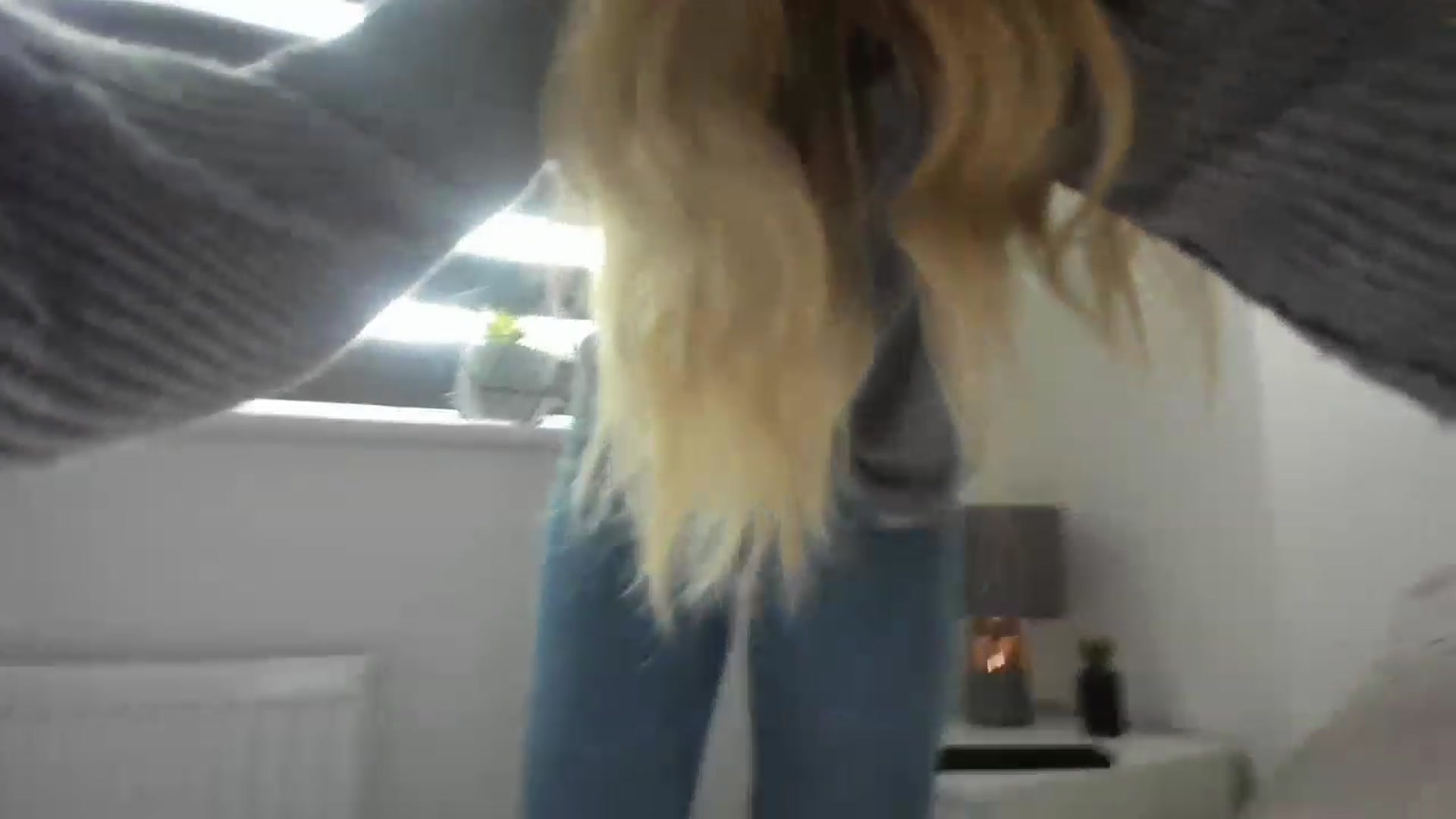 Gallery image thumbnail from CloverWinfred's myfreecams stream on, 03/13/2023, 14:15 image 2 of 20