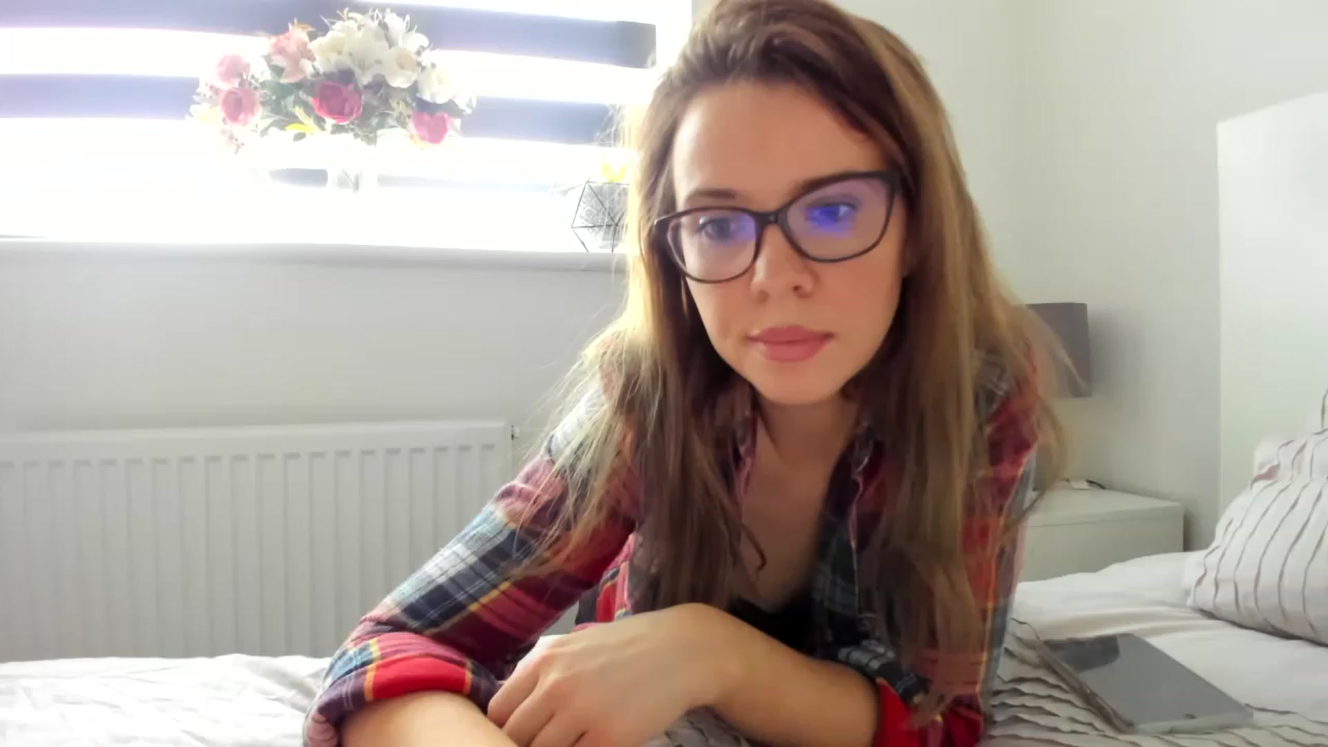 Gallery image thumbnail from CloverWinfred's myfreecams stream on, 04/21/2023, 13:44 image 1 of 20