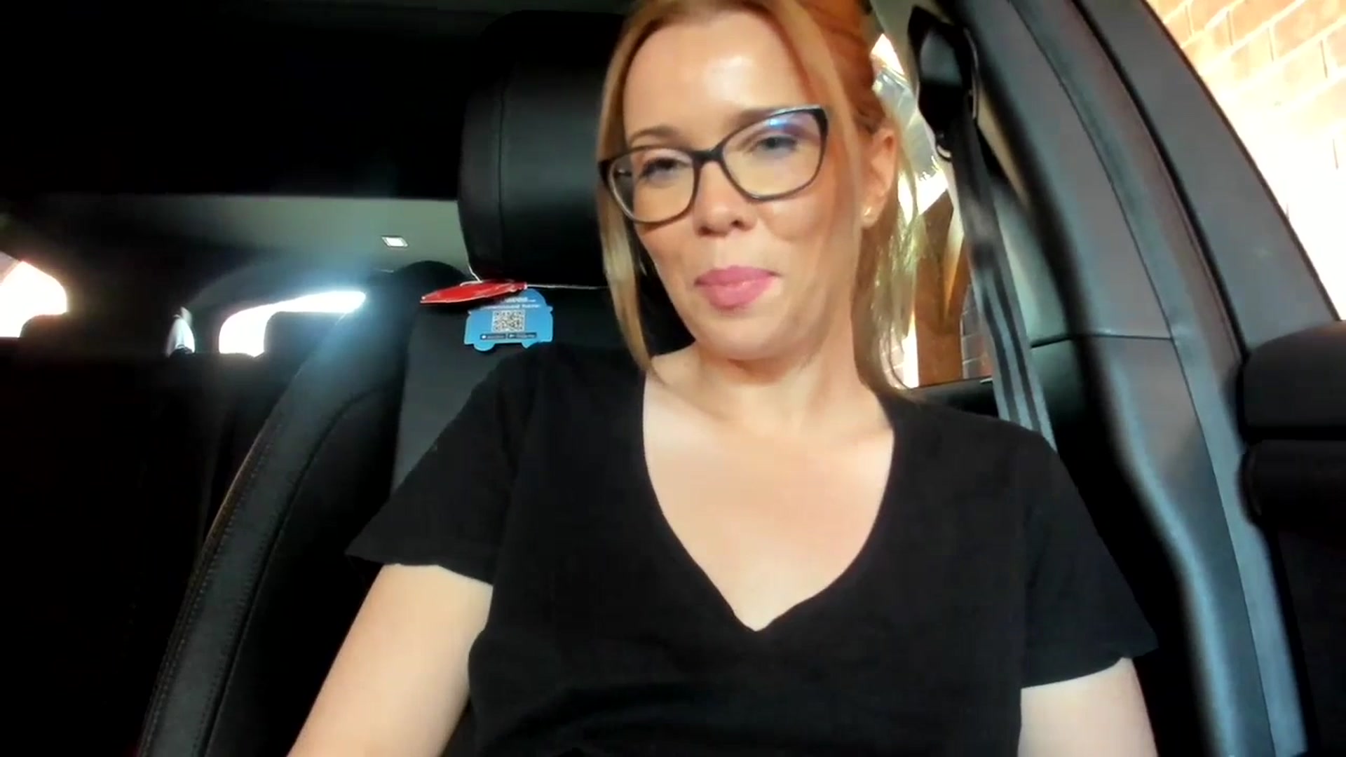 Gallery image thumbnail from CloverWinfred's myfreecams stream on, 07/09/2023, 14:45 image 3 of 20