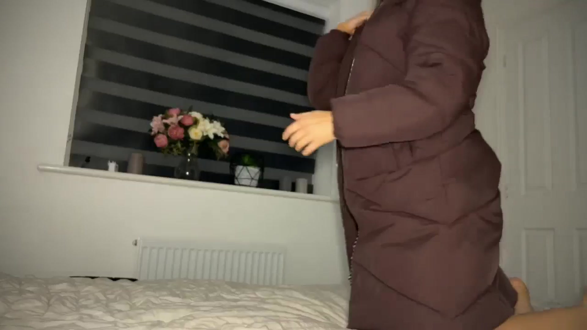 Gallery image thumbnail from CloverWinfred's myfreecams stream on, 03/29/2024, 24:00 image 17 of 20