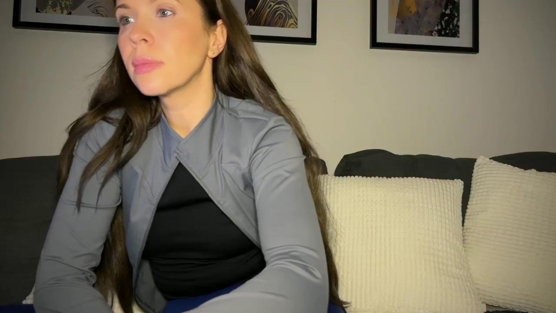 Gallery image thumbnail from CloverWinfred's myfreecams stream on, 05/07/2024, 22:44 image 19 of 20
