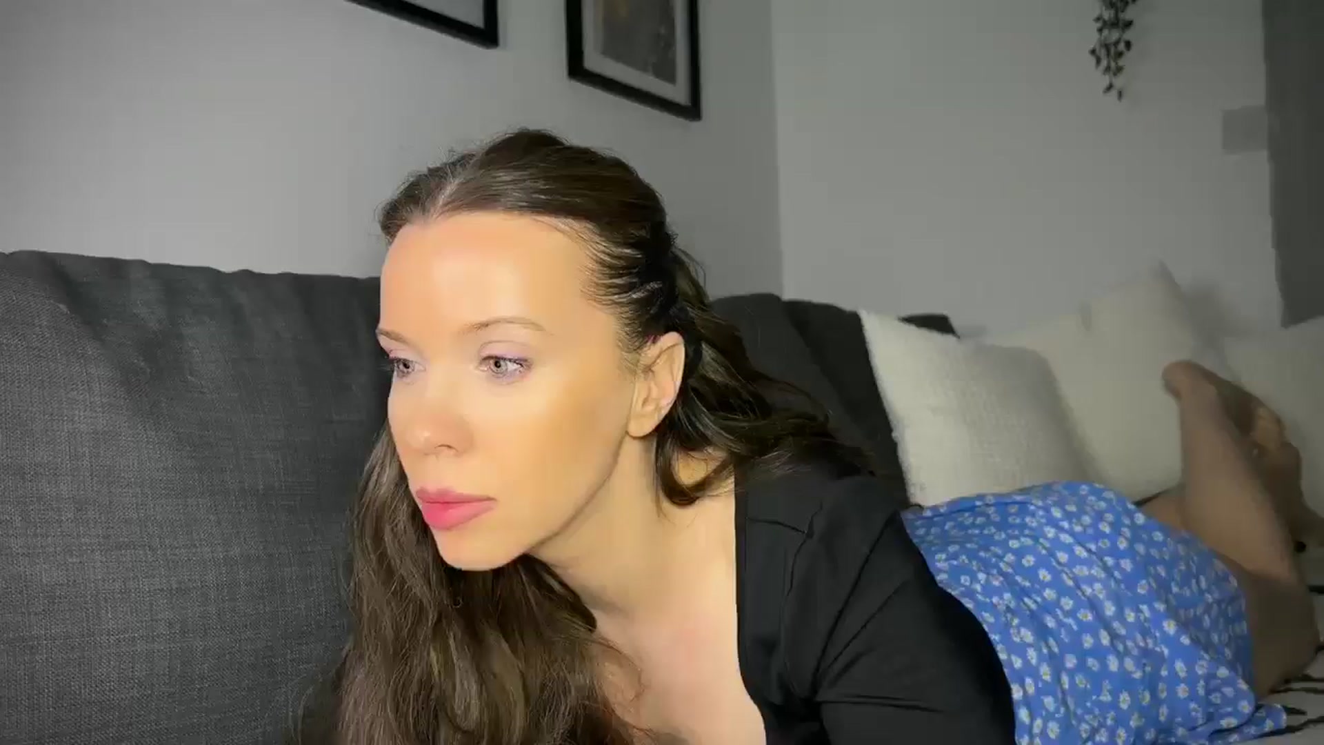 Gallery image thumbnail from CloverWinfred's myfreecams stream on, 05/15/2024, 22:12 image 16 of 20