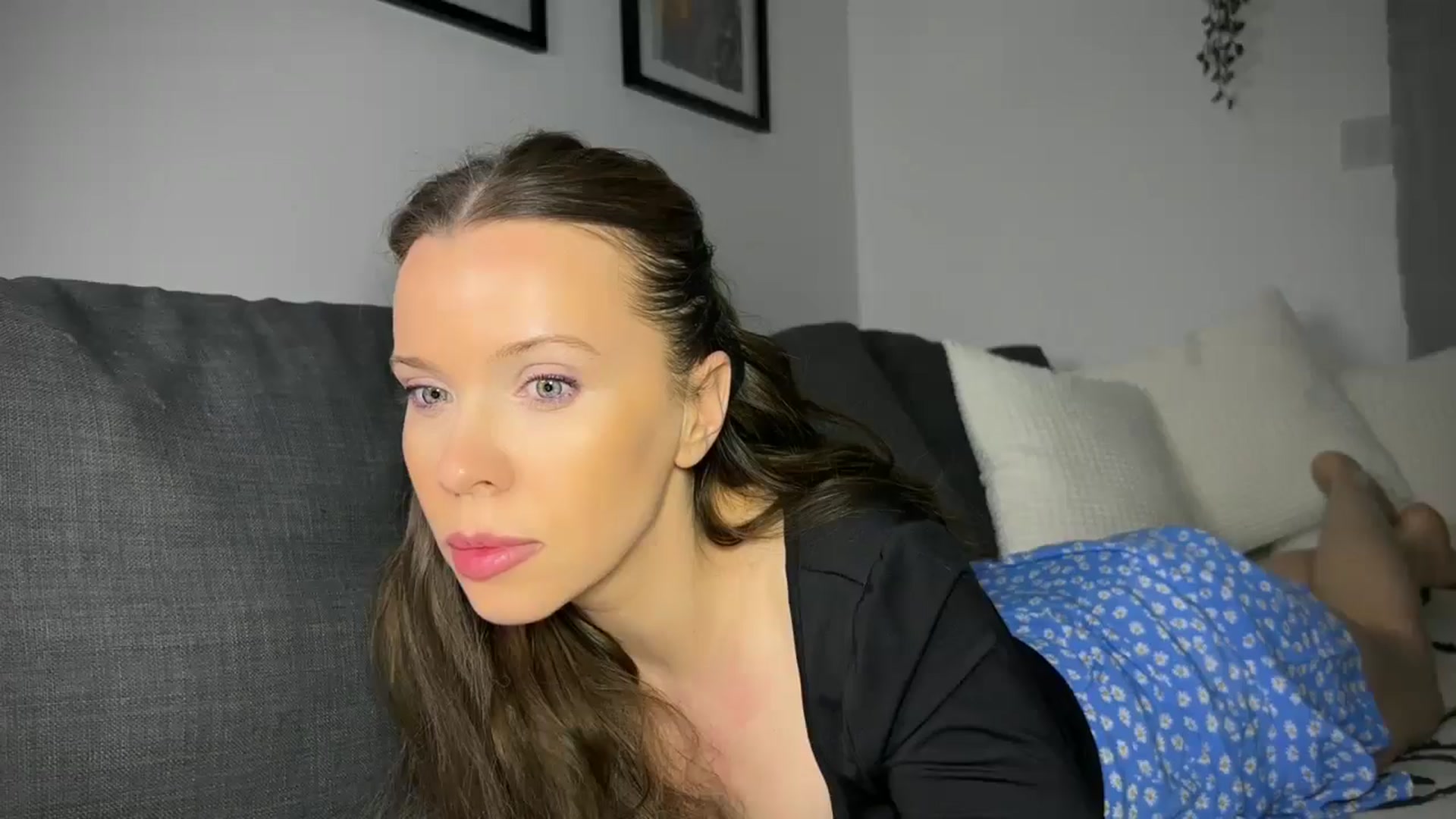Gallery image thumbnail from CloverWinfred's myfreecams stream on, 05/15/2024, 22:12 image 20 of 20
