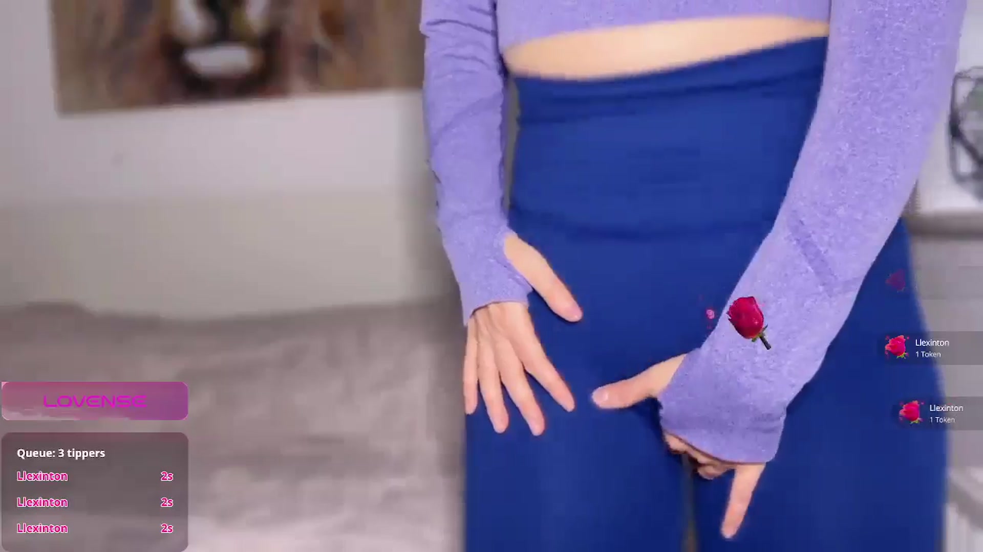 Gallery image thumbnail from CloverWinfred's myfreecams stream on, 09/27/2024, 11:52 image 7 of 20