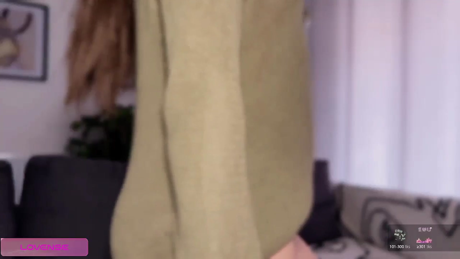 Gallery image thumbnail from CloverWinfred's myfreecams stream on, 10/04/2024, 11:38 image 14 of 20