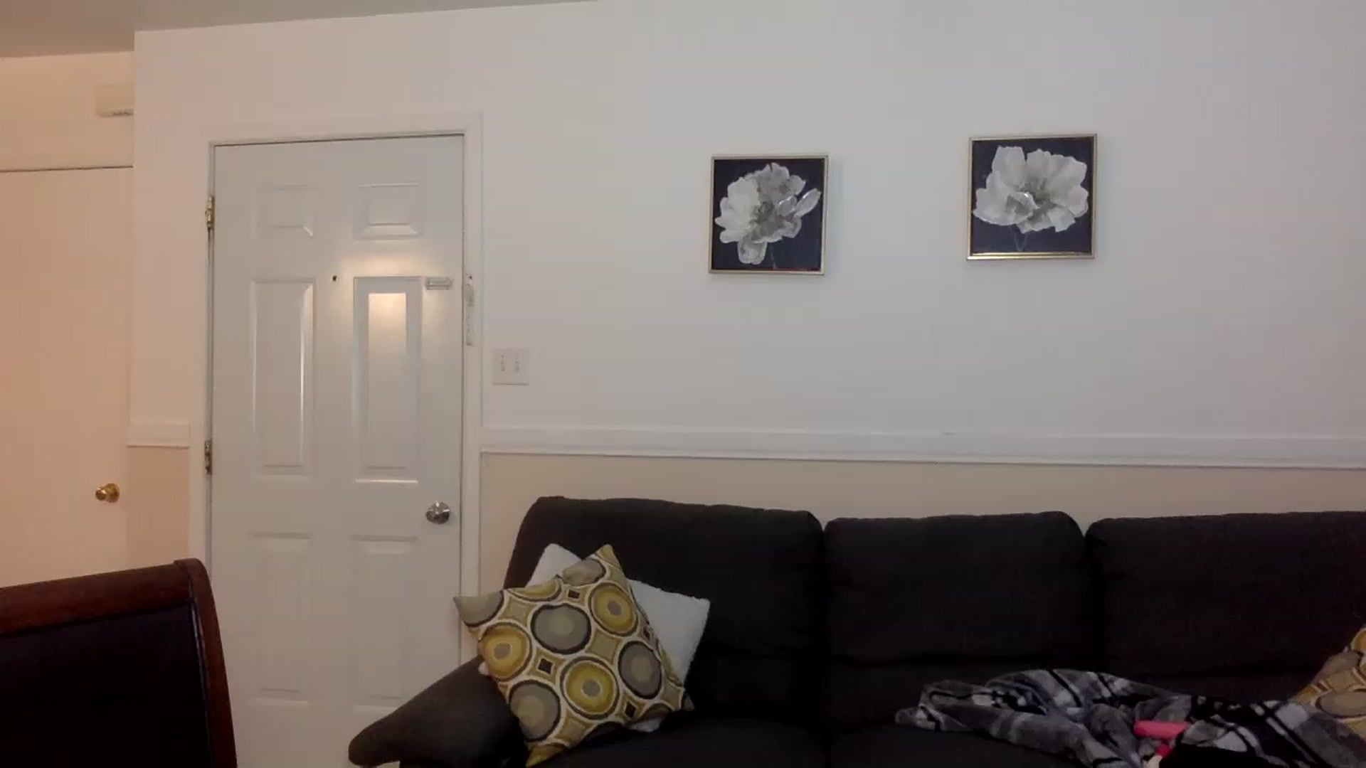 Gallery image thumbnail from CndMilf's myfreecams stream on, 03/19/2023, 04:13 image 3 of 20