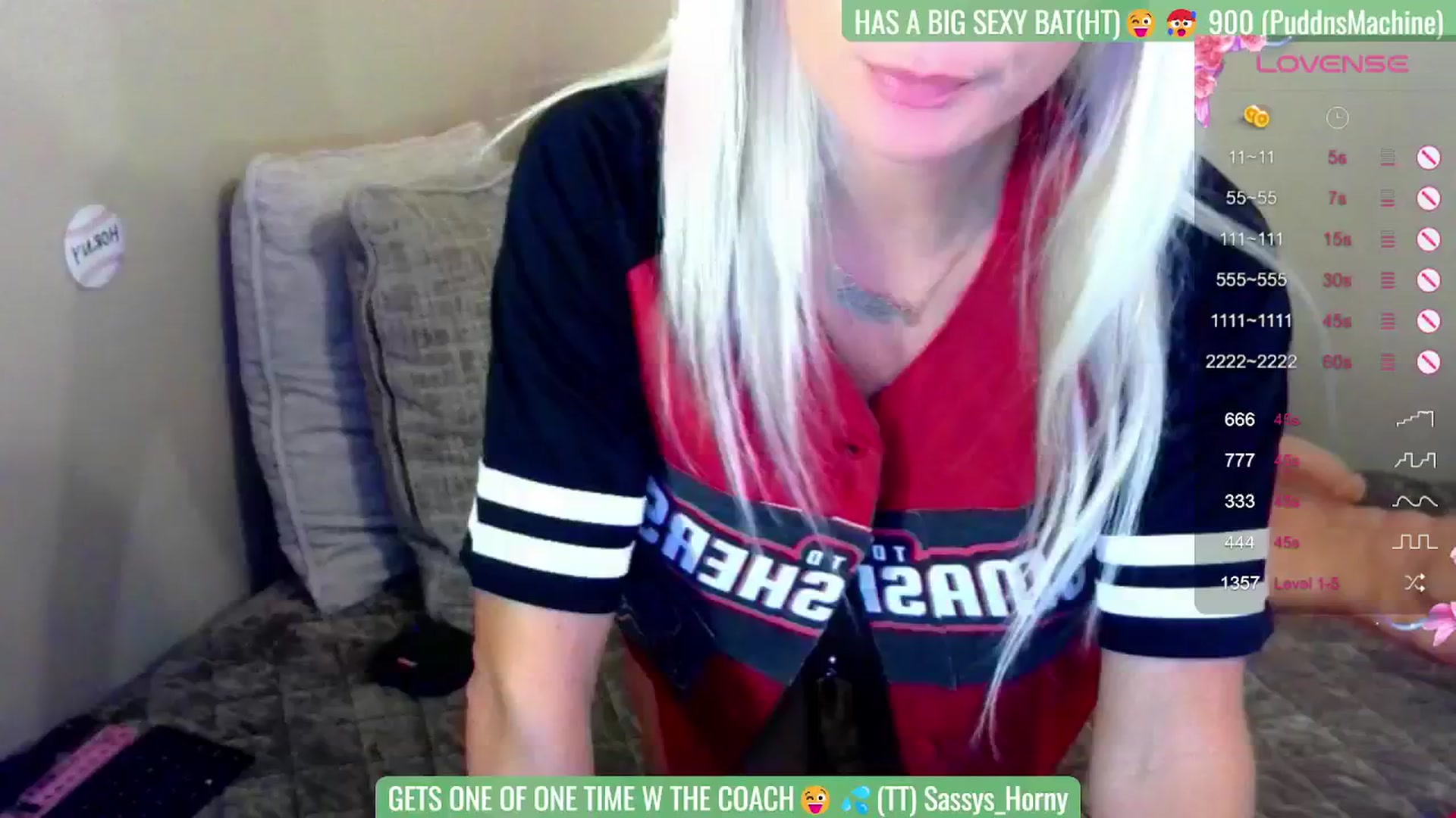 Gallery image thumbnail from CoachTrouble's myfreecams stream on, 07/16/2024, 15:45 image 8 of 20