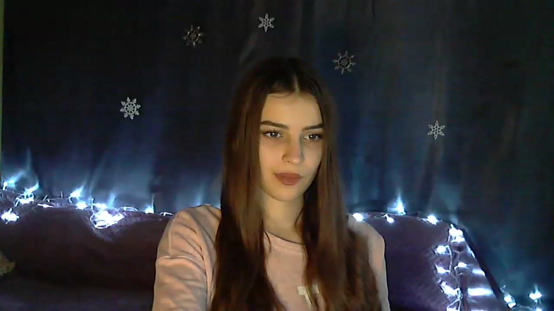 Gallery image thumbnail from CocaCola_Girl's myfreecams stream on, 12/26/2022, 11:20 image 10 of 20
