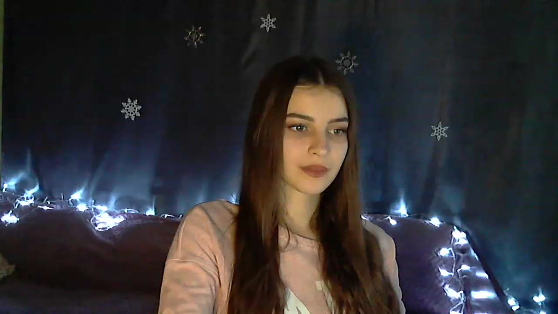 Gallery image thumbnail from CocaCola_Girl's myfreecams stream on, 12/26/2022, 11:20 image 5 of 20