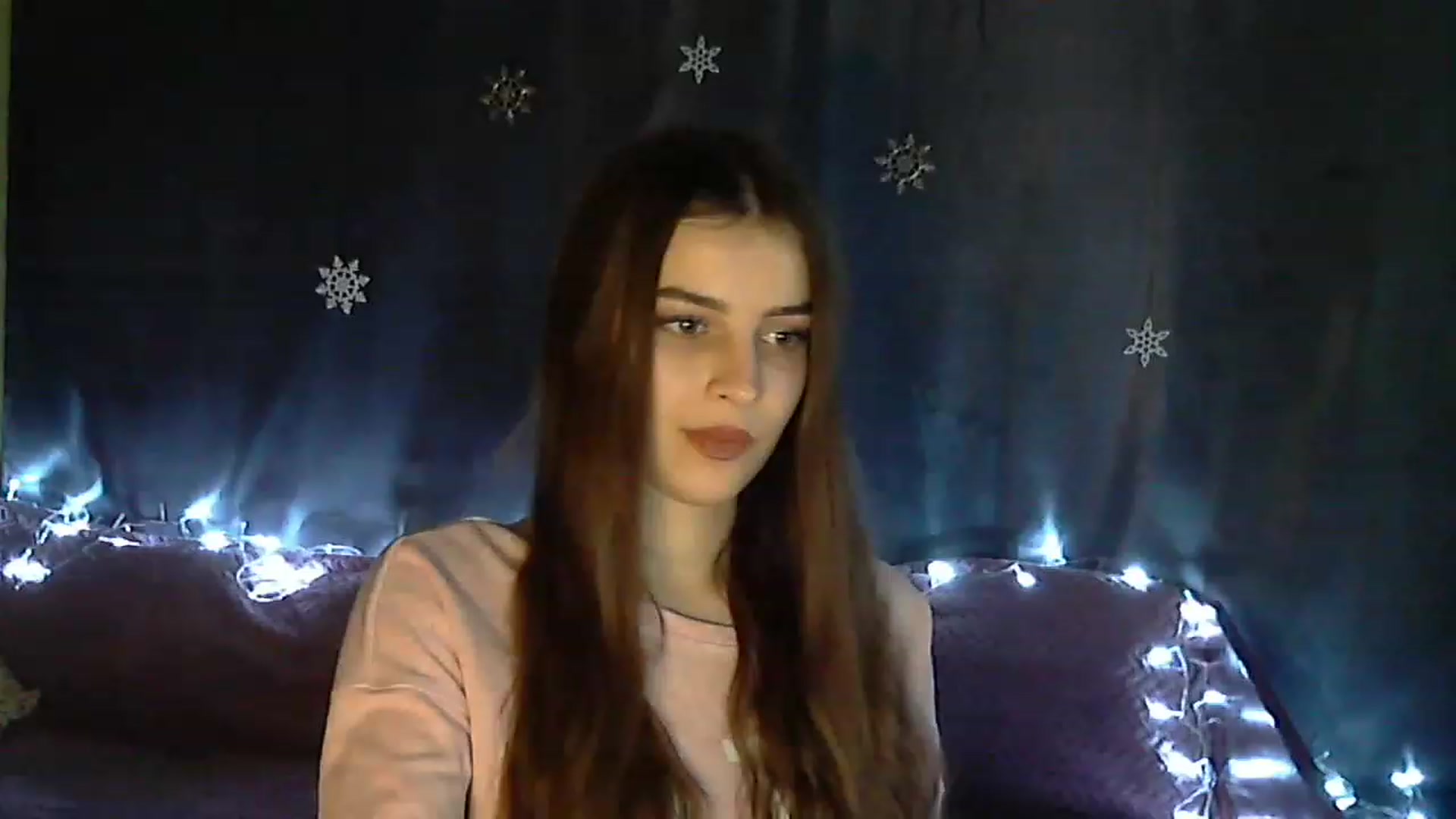 Gallery image thumbnail from CocaCola_Girl's myfreecams stream on, 12/26/2022, 11:20 image 13 of 20