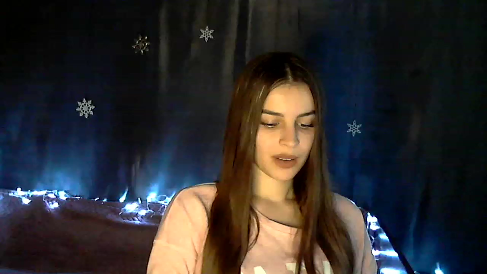 Gallery image thumbnail from CocaCola_Girl's myfreecams stream on, 12/27/2022, 13:05 image 1 of 20