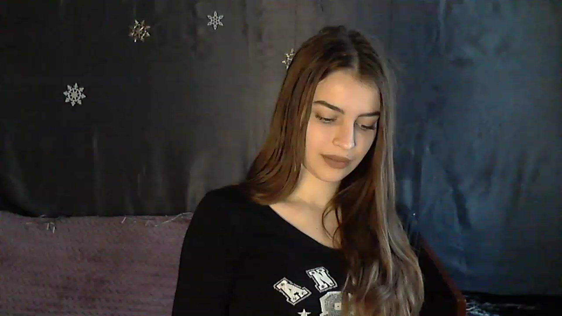 Gallery image thumbnail from CocaCola_Girl's myfreecams stream on, 01/03/2023, 08:44 image 9 of 20