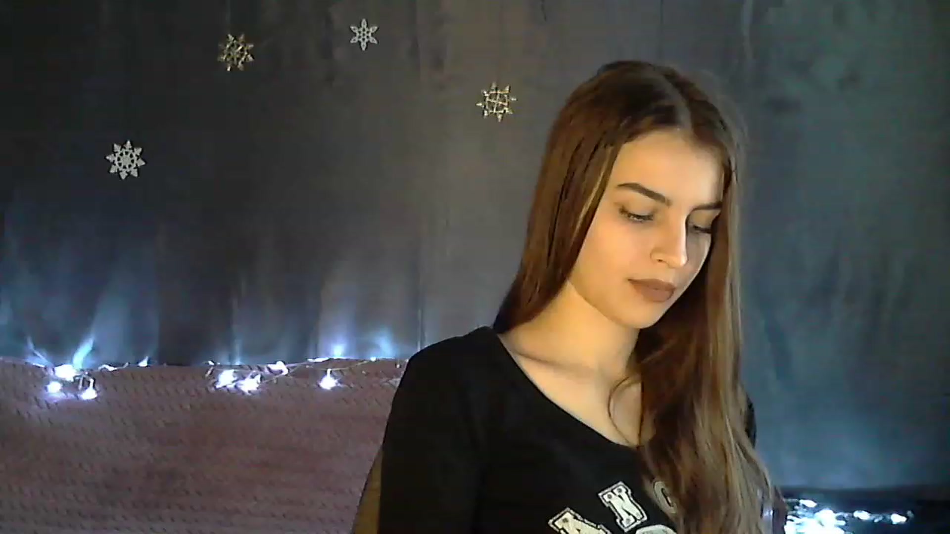 Gallery image thumbnail from CocaCola_Girl's myfreecams stream on, 01/03/2023, 08:44 image 19 of 20