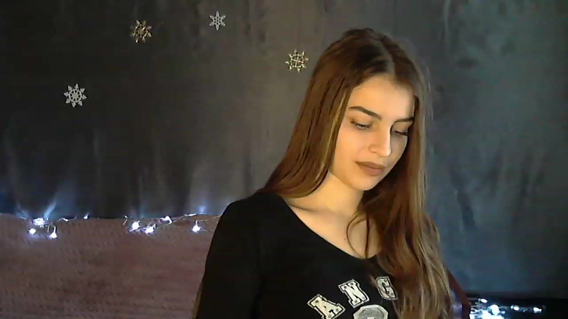Gallery image thumbnail from CocaCola_Girl's myfreecams stream on, 01/03/2023, 08:44 image 14 of 20