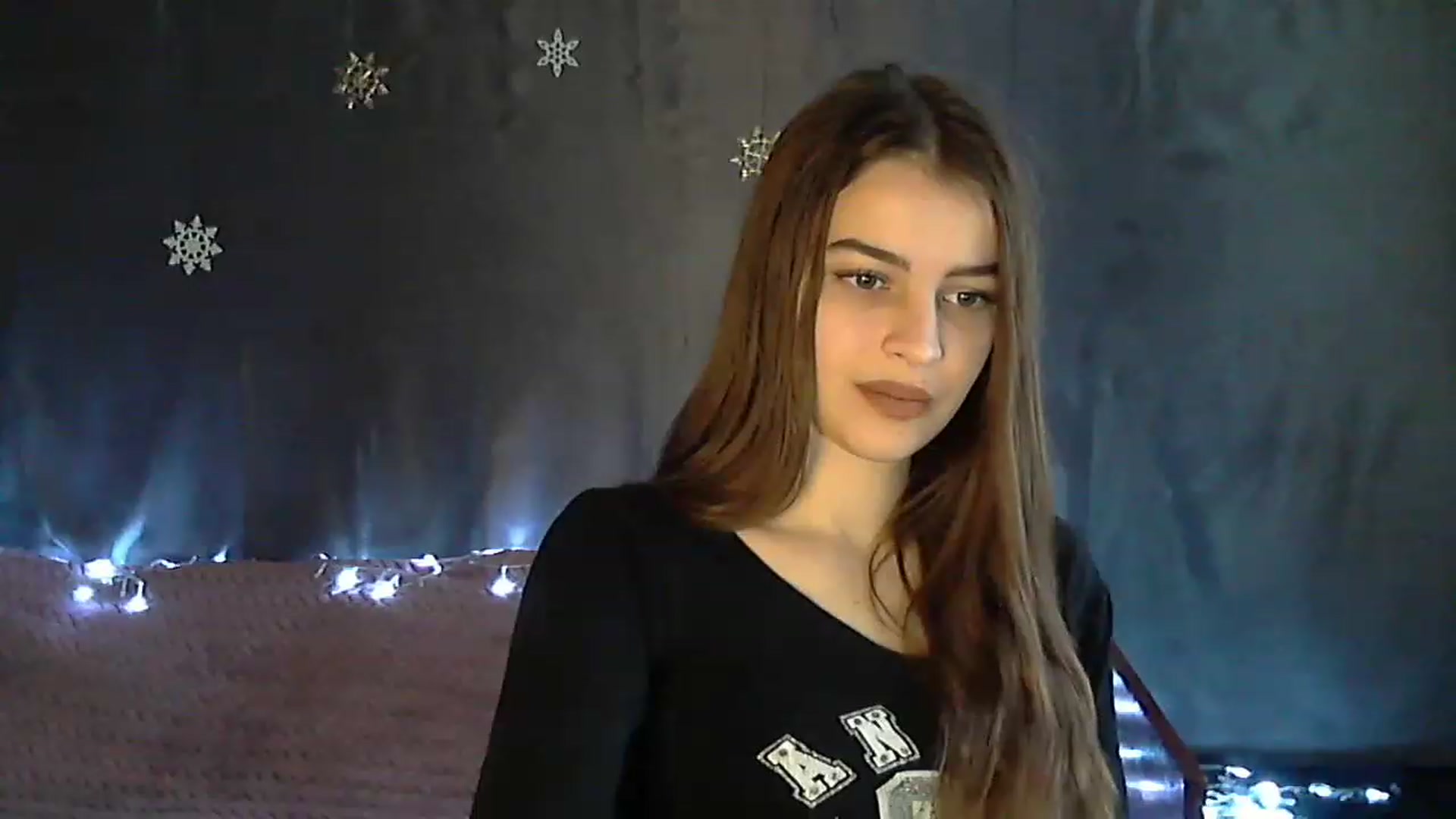 Gallery image thumbnail from CocaCola_Girl's myfreecams stream on, 01/03/2023, 08:44 image 10 of 20