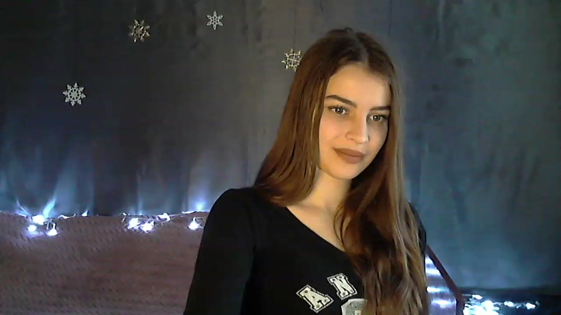 Gallery image thumbnail from CocaCola_Girl's myfreecams stream on, 01/03/2023, 08:44 image 12 of 20
