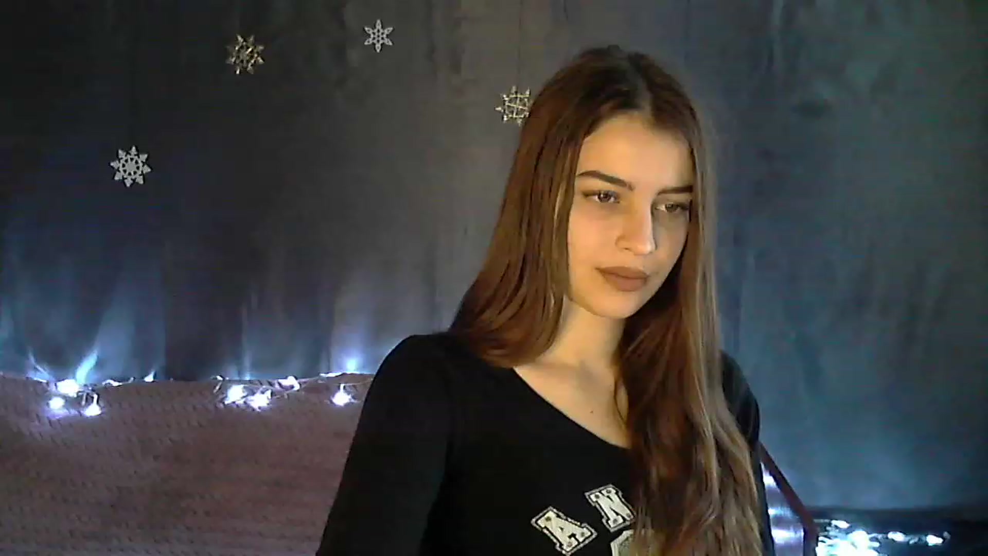 Gallery image thumbnail from CocaCola_Girl's myfreecams stream on, 01/03/2023, 08:44 image 8 of 20