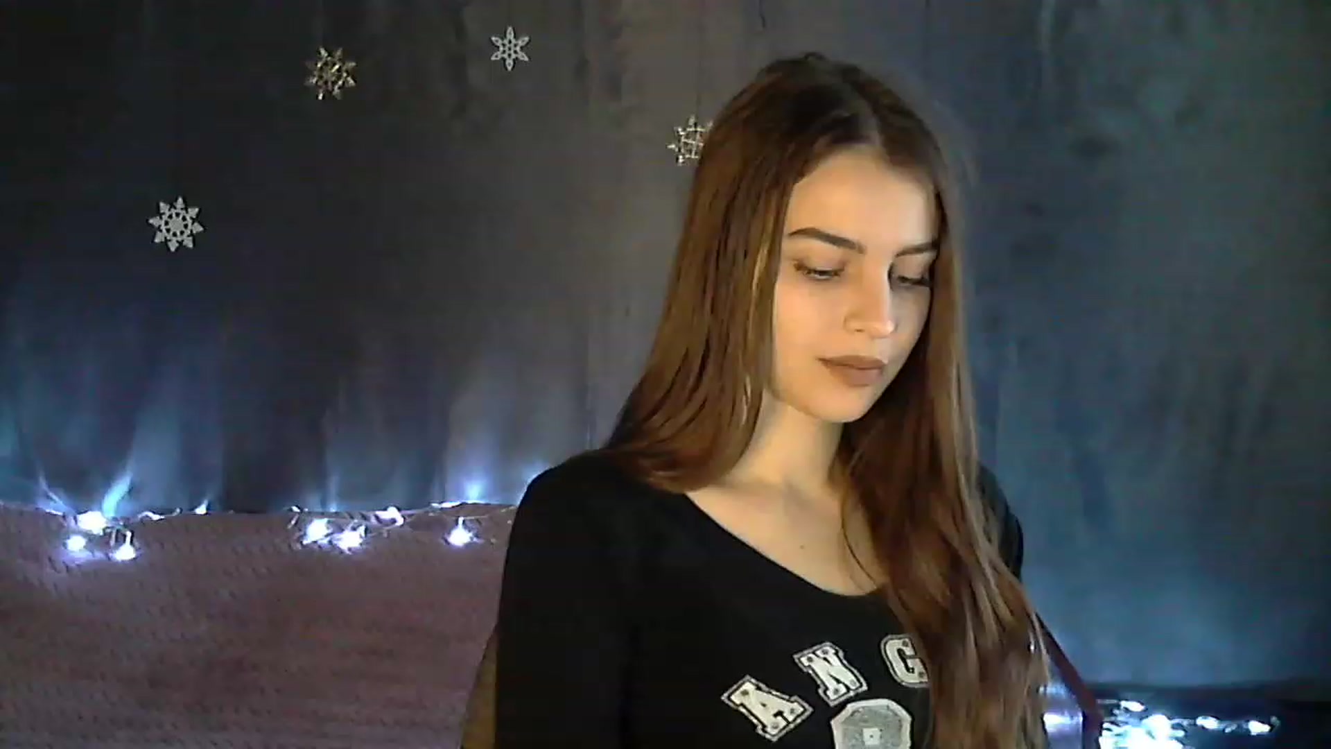 Gallery image thumbnail from CocaCola_Girl's myfreecams stream on, 01/03/2023, 08:44 image 5 of 20