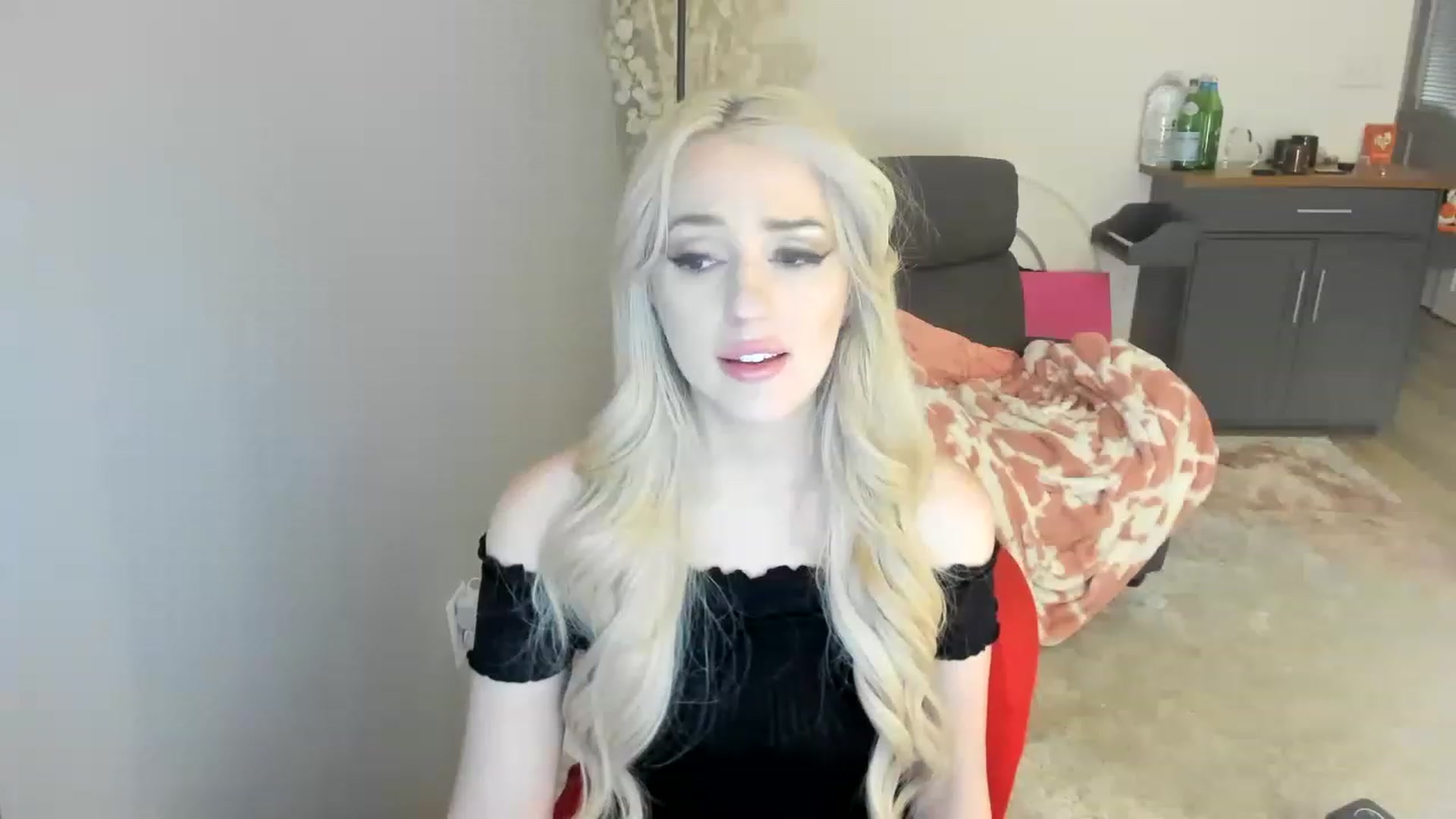 Gallery image thumbnail from CockCUMCages's myfreecams stream on, 04/12/2023, 05:09 image 16 of 20