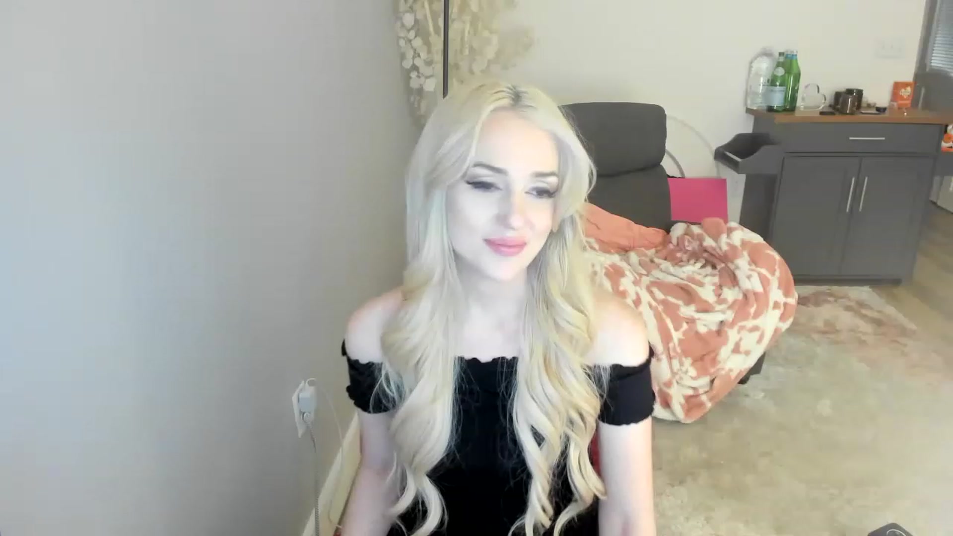 Gallery image thumbnail from CockCUMCages's myfreecams stream on, 04/12/2023, 05:09 image 20 of 20