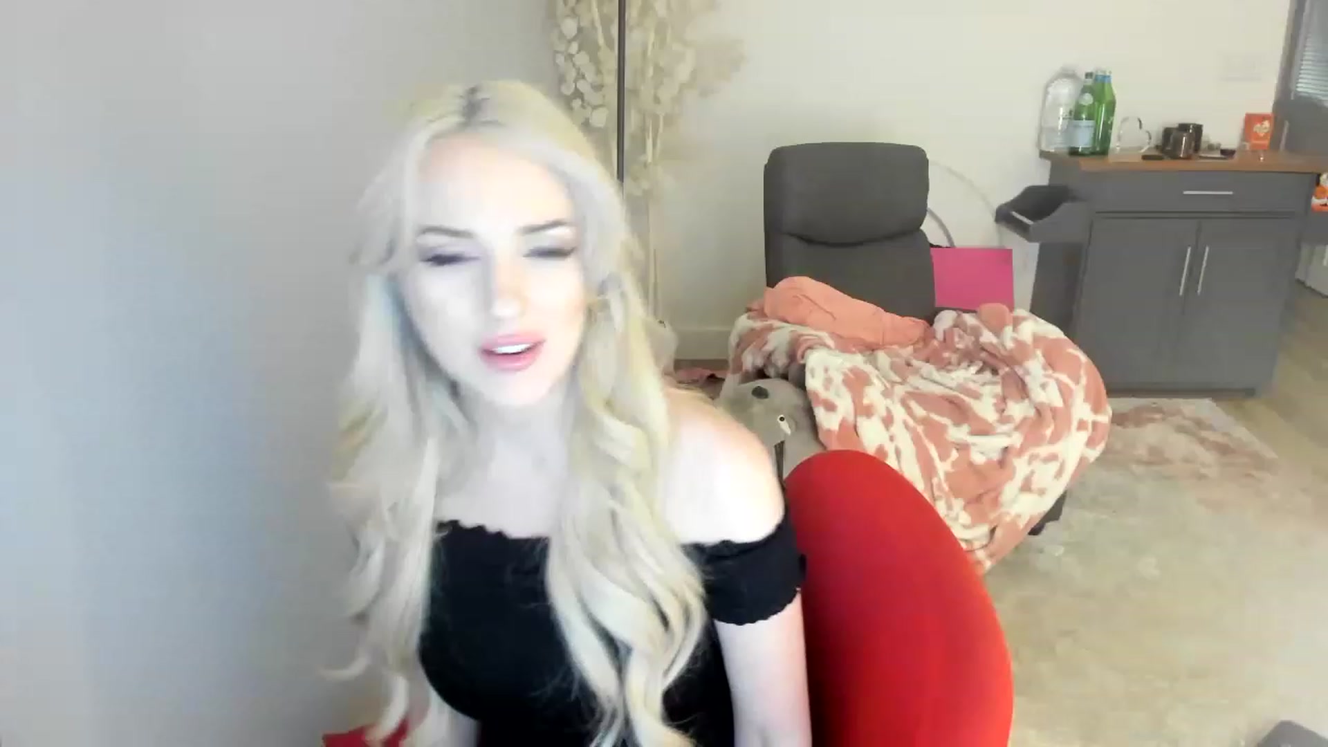 Gallery image thumbnail from CockCUMCages's myfreecams stream on, 04/12/2023, 05:09 image 8 of 20