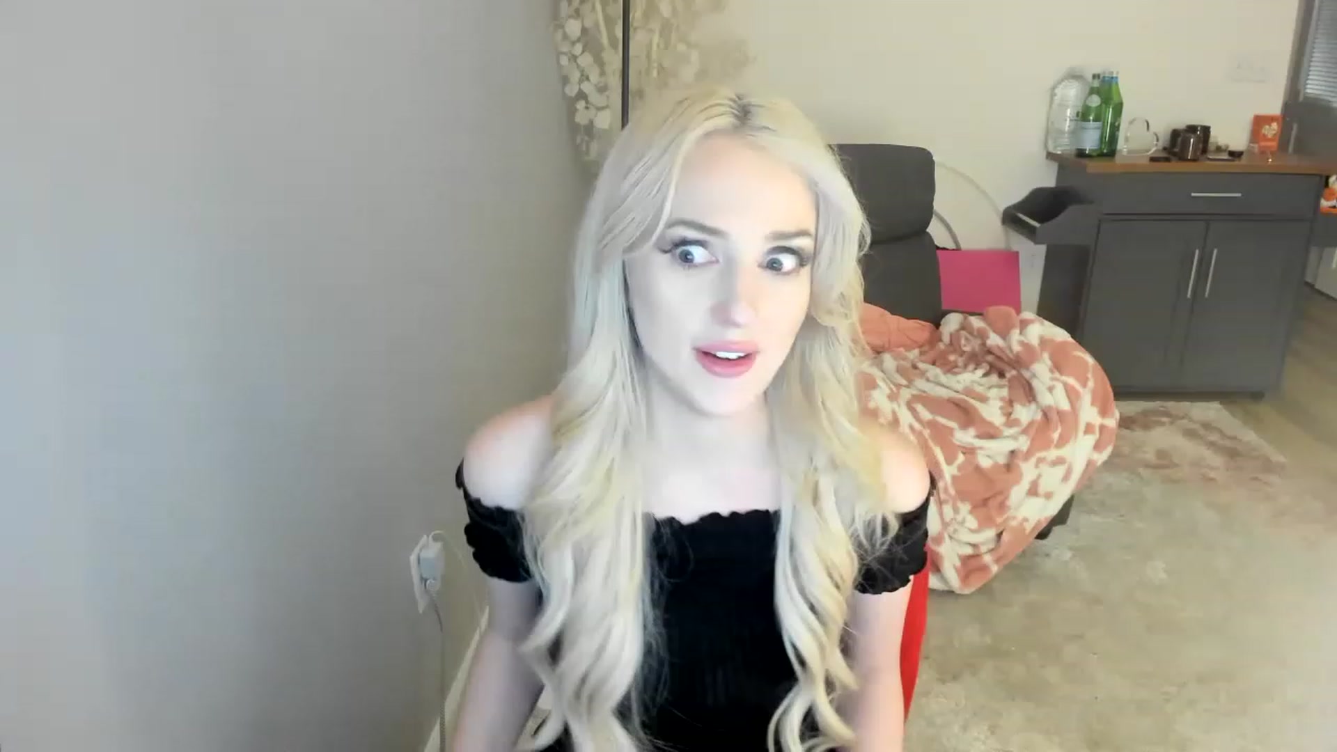Gallery image thumbnail from CockCUMCages's myfreecams stream on, 04/12/2023, 05:57 image 11 of 20