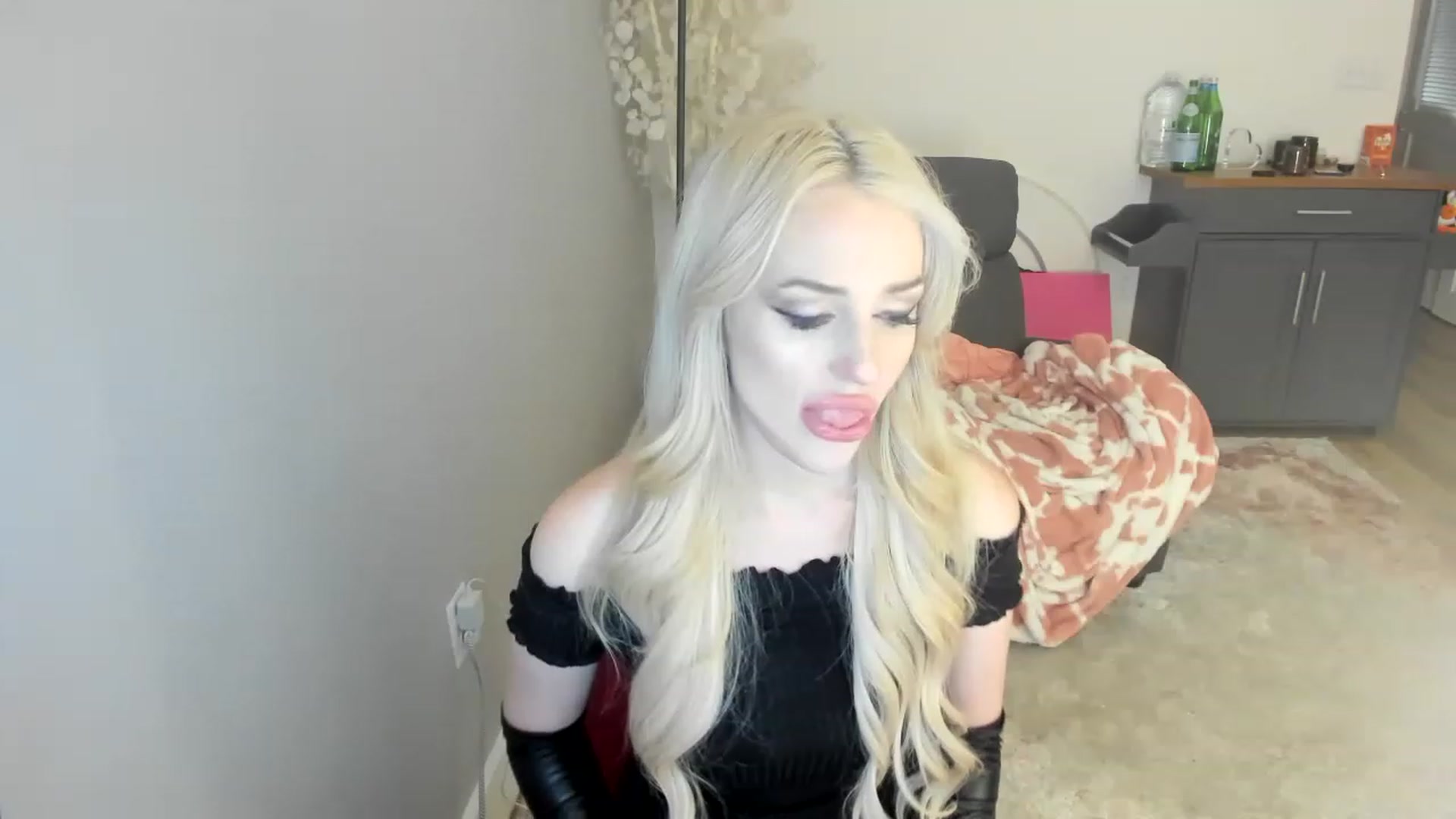 Gallery image thumbnail from CockCUMCages's myfreecams stream on, 04/12/2023, 05:57 image 18 of 20