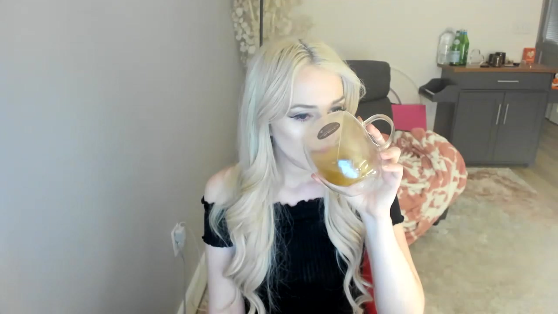 Gallery image thumbnail from CockCUMCages's myfreecams stream on, 04/12/2023, 05:57 image 12 of 20