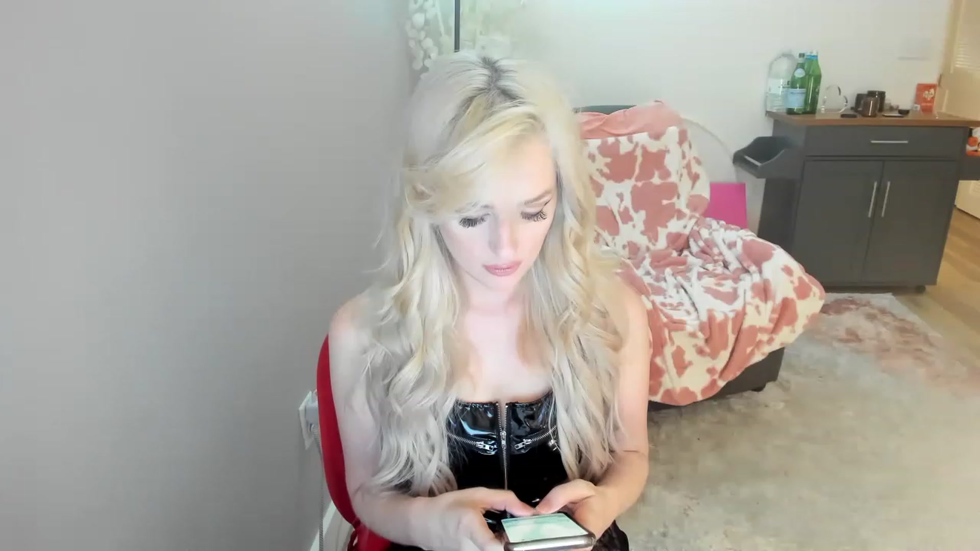 Gallery image thumbnail from CockCUMCages's myfreecams stream on, 04/12/2023, 22:41 image 20 of 20