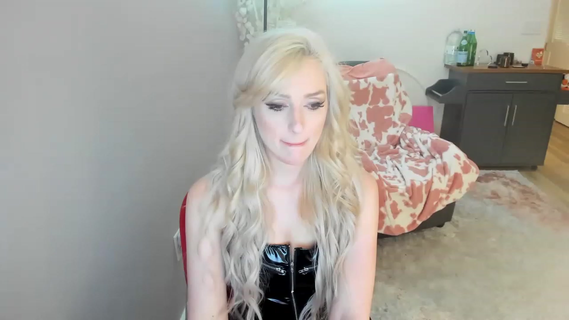 Gallery image thumbnail from CockCUMCages's myfreecams stream on, 04/12/2023, 22:41 image 6 of 20