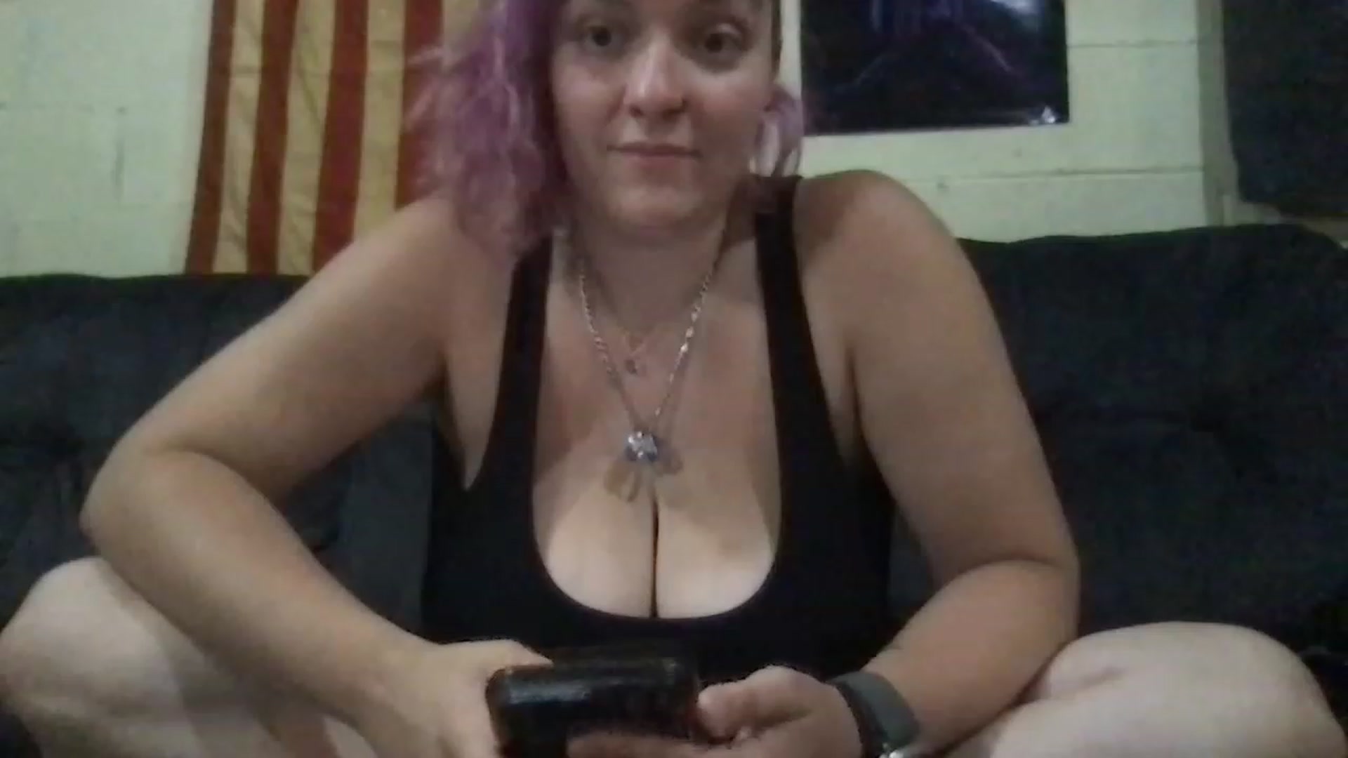 Gallery image thumbnail from Cockqueen4u's myfreecams stream on, 07/18/2023, 20:24 image 13 of 20