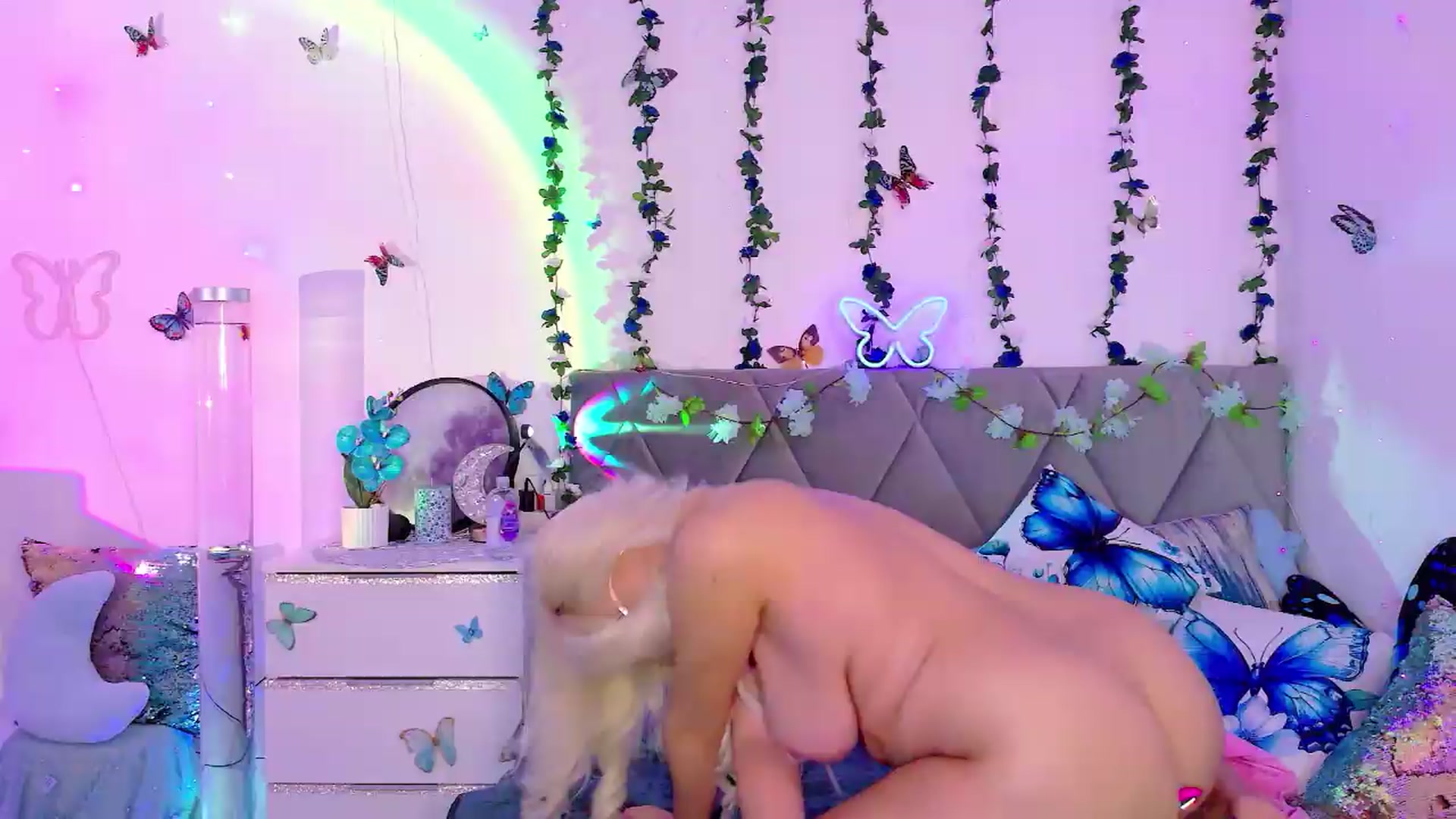Gallery image thumbnail from Cockzillla's myfreecams stream on, 05/18/2026, 01:25 image 9 of 20