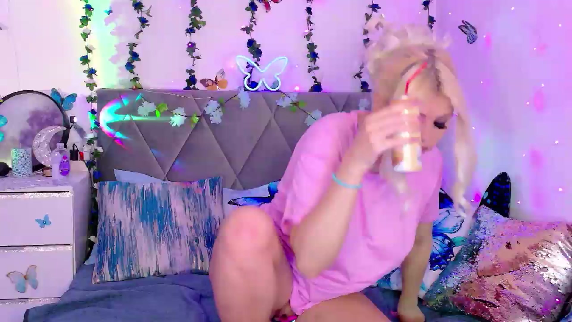 Gallery image thumbnail from Cockzillla's myfreecams stream on, 05/18/2026, 01:25 image 19 of 20