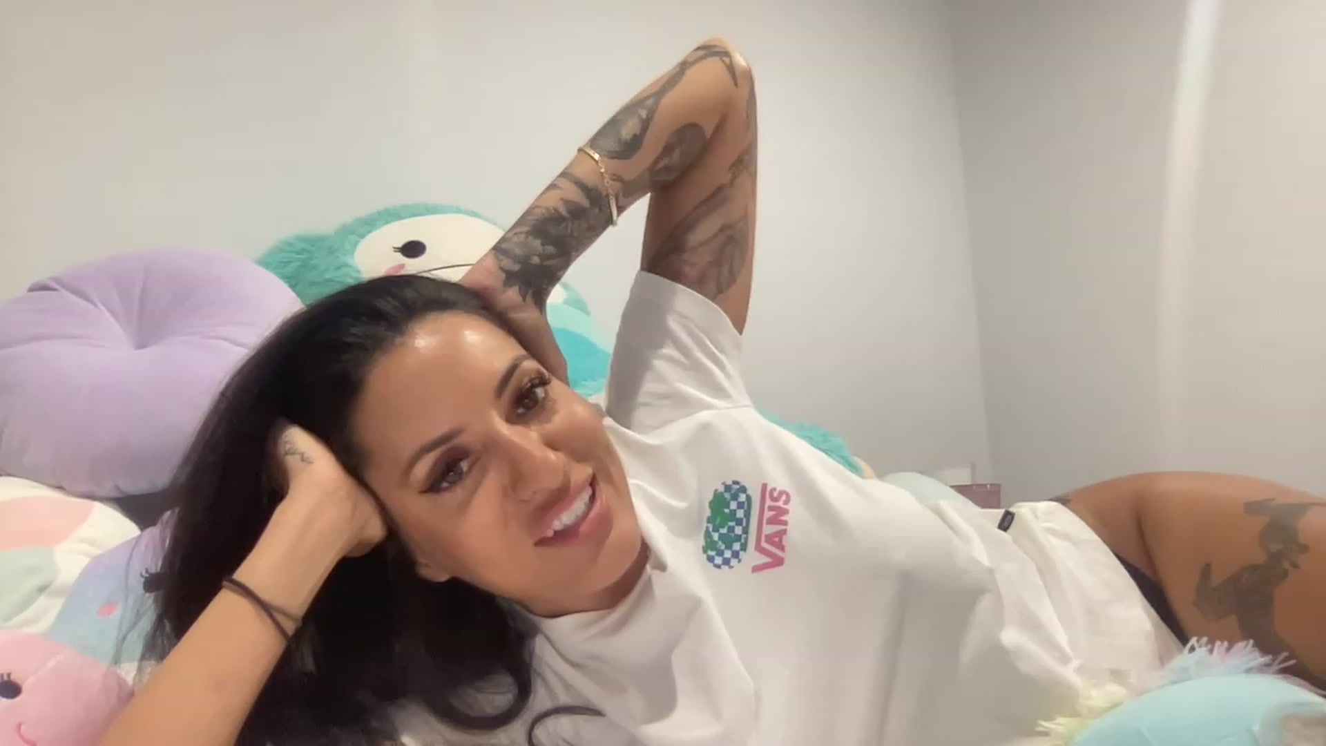 Gallery image thumbnail from CocoBaeOnMFC's myfreecams stream on, 11/26/2022, 12:59 image 3 of 20