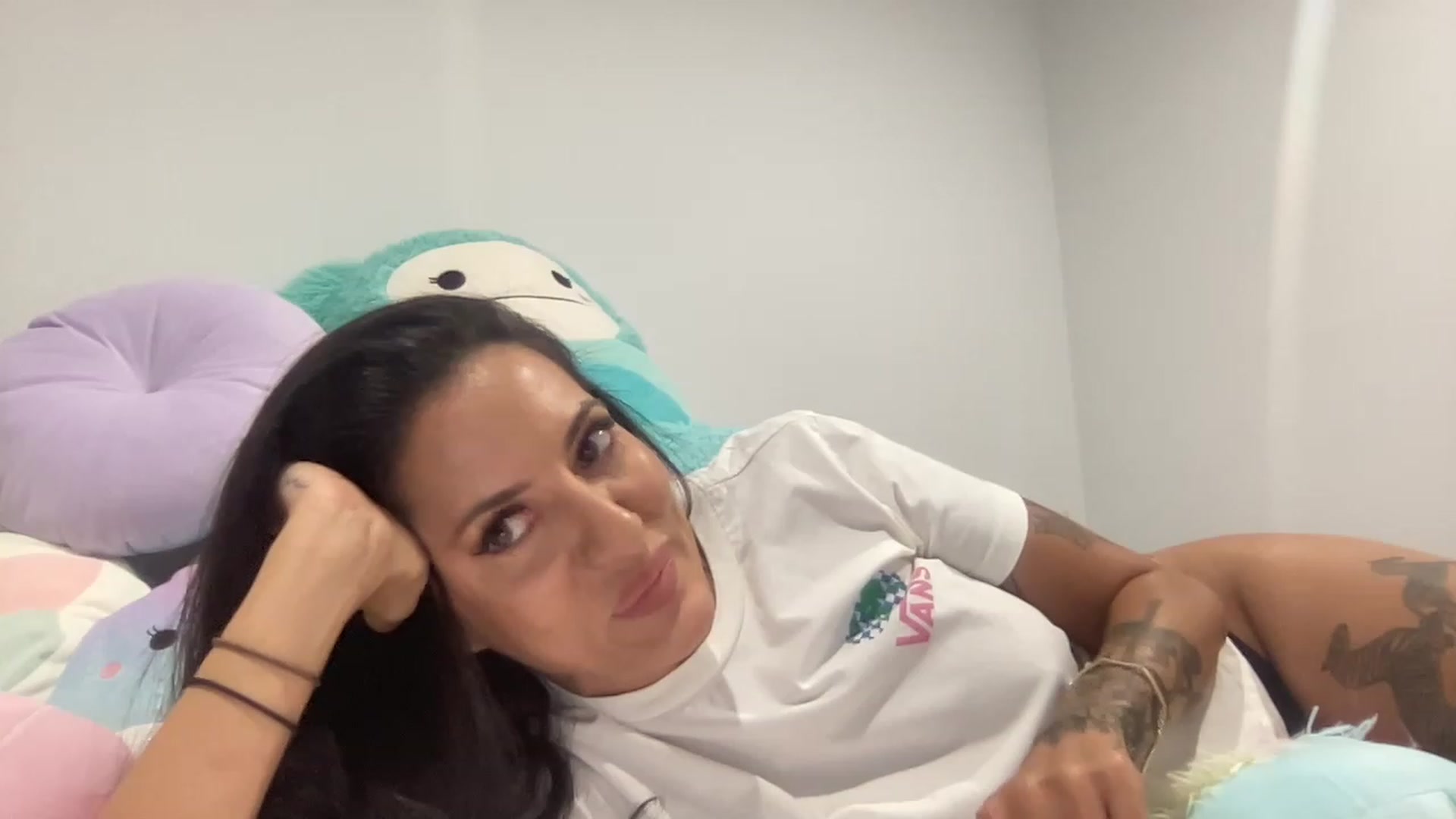 Gallery image thumbnail from CocoBaeOnMFC's myfreecams stream on, 11/26/2022, 12:59 image 6 of 20