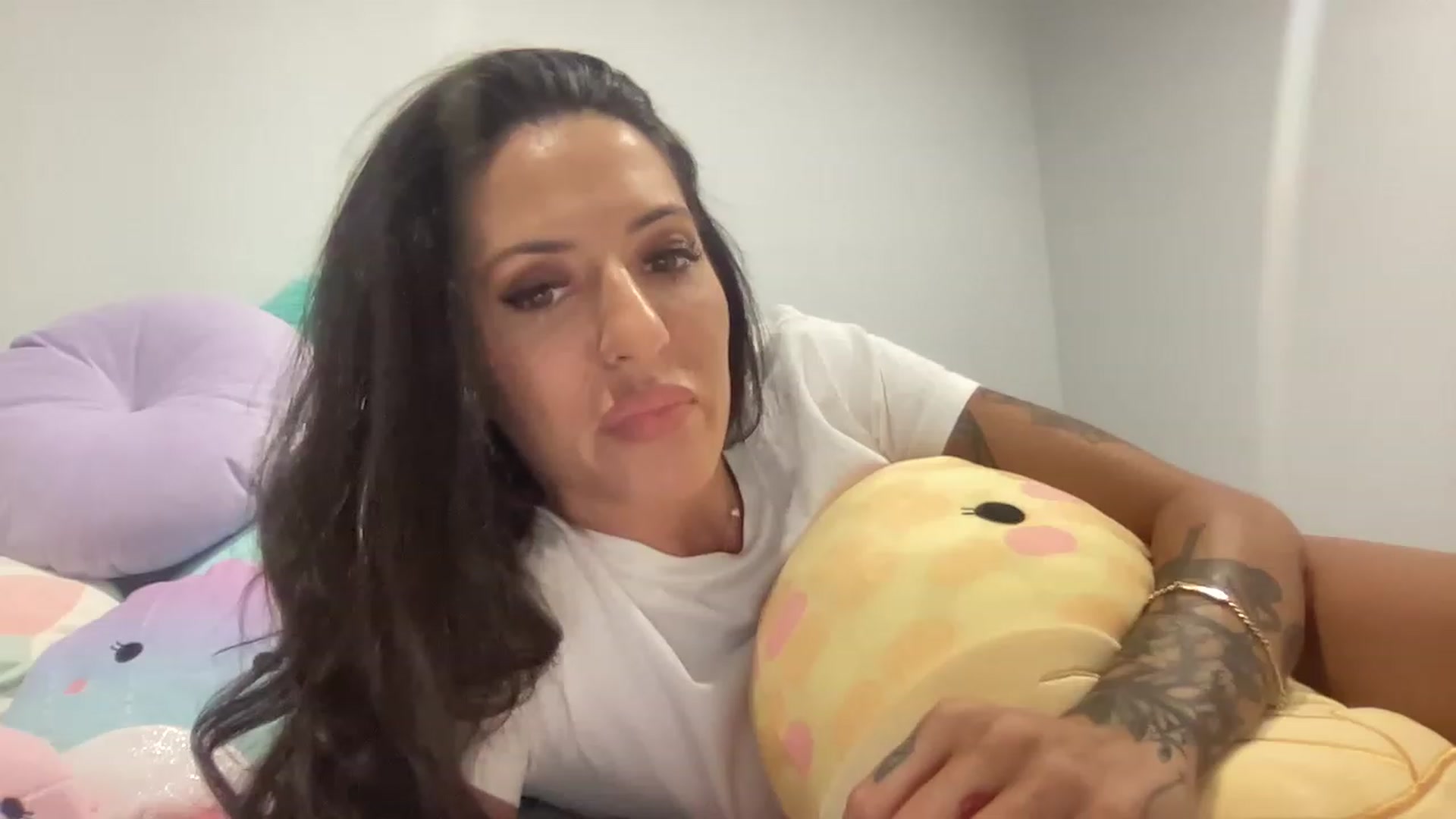 Gallery image thumbnail from CocoBaeOnMFC's myfreecams stream on, 11/26/2022, 12:59 image 7 of 20