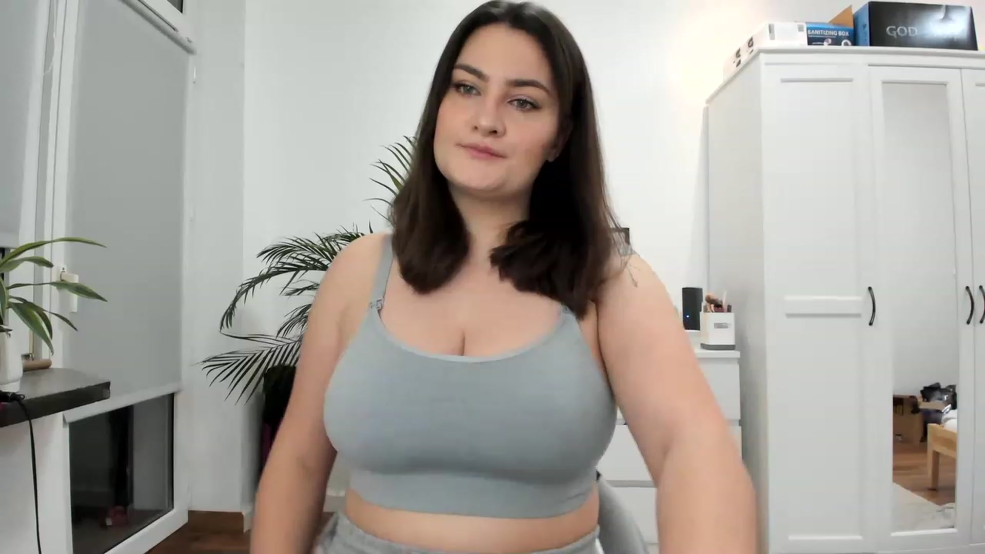 Gallery image thumbnail from CocoCartel's myfreecams stream on, 01/10/2023, 22:26 image 6 of 20