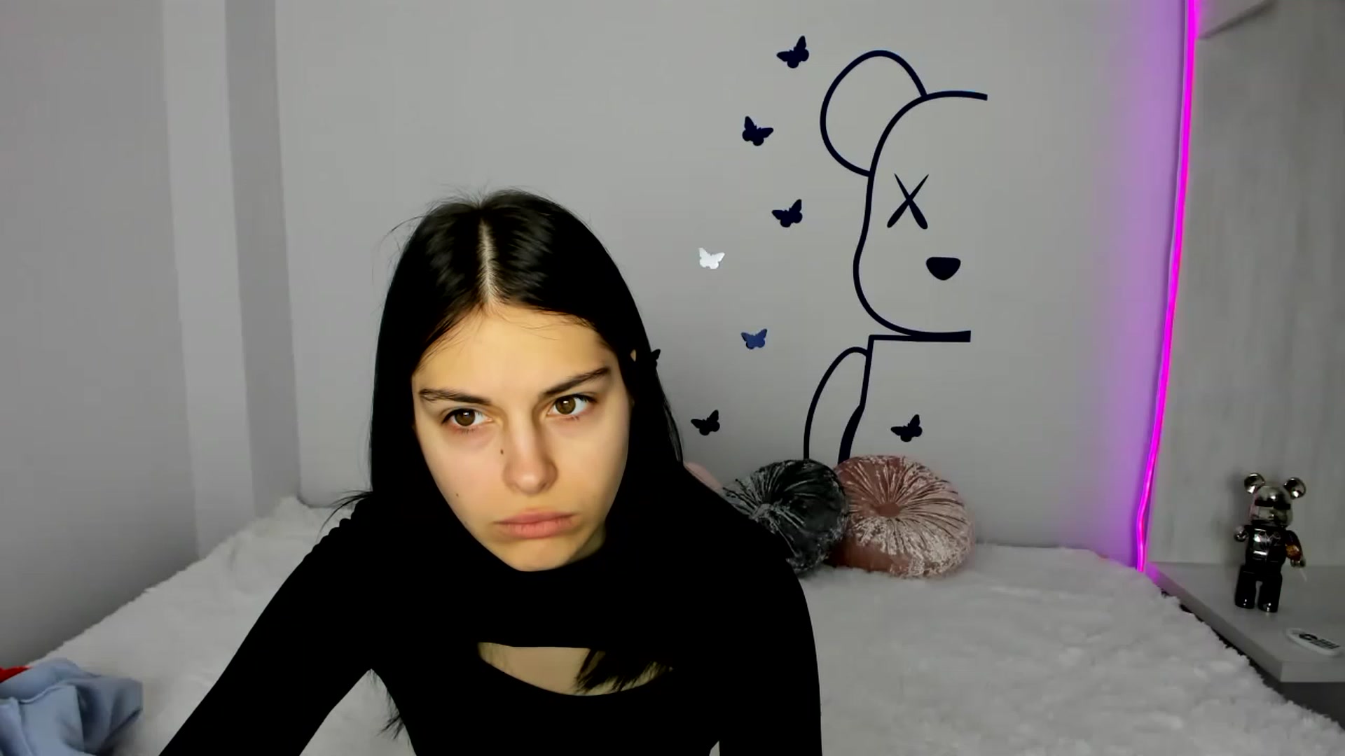 Gallery image thumbnail from CocoChanelka's myfreecams stream on, 01/19/2023, 17:01 image 1 of 20