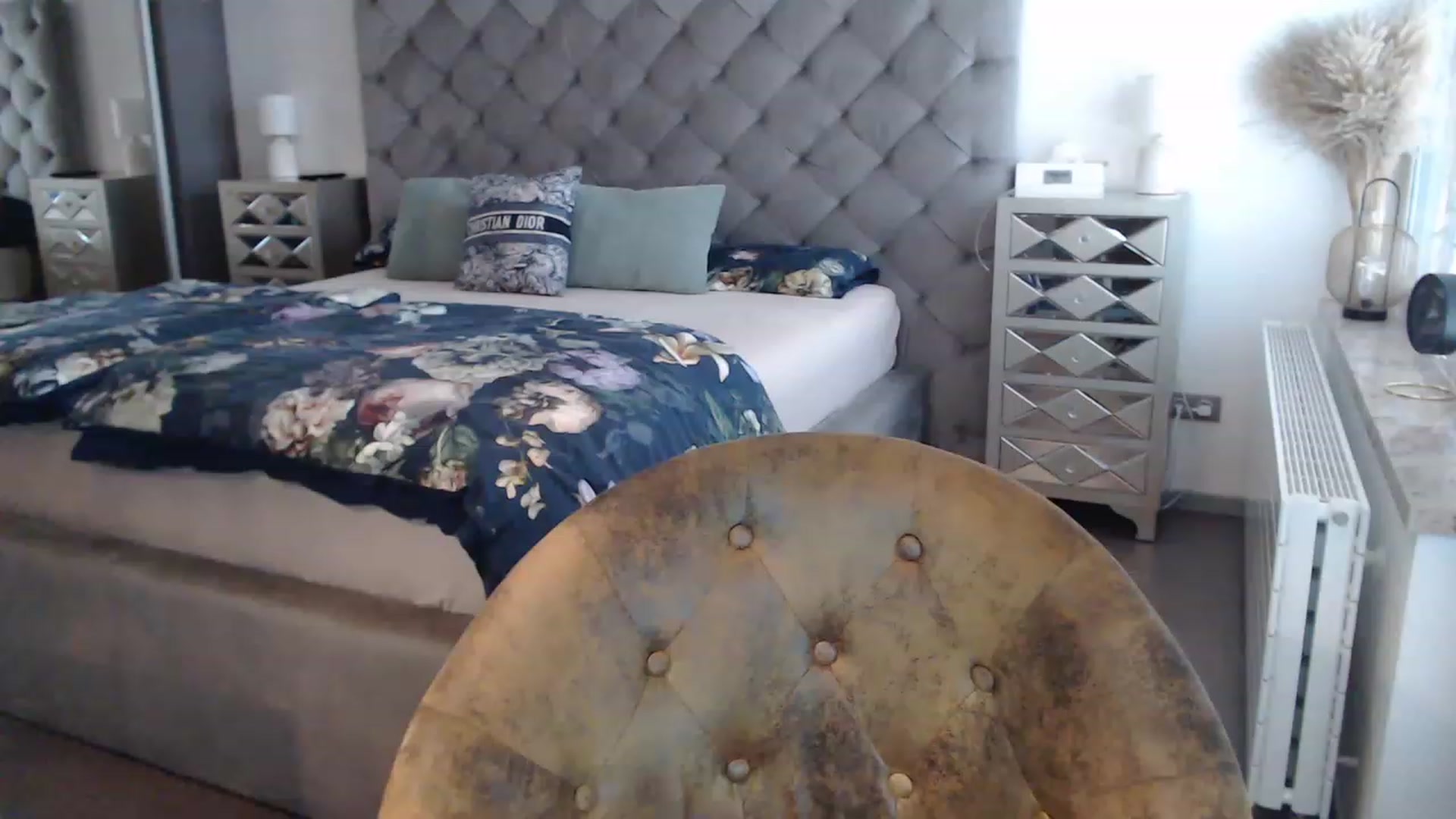 Gallery image thumbnail from CocoMia's myfreecams stream on, 12/02/2022, 11:12 image 14 of 20